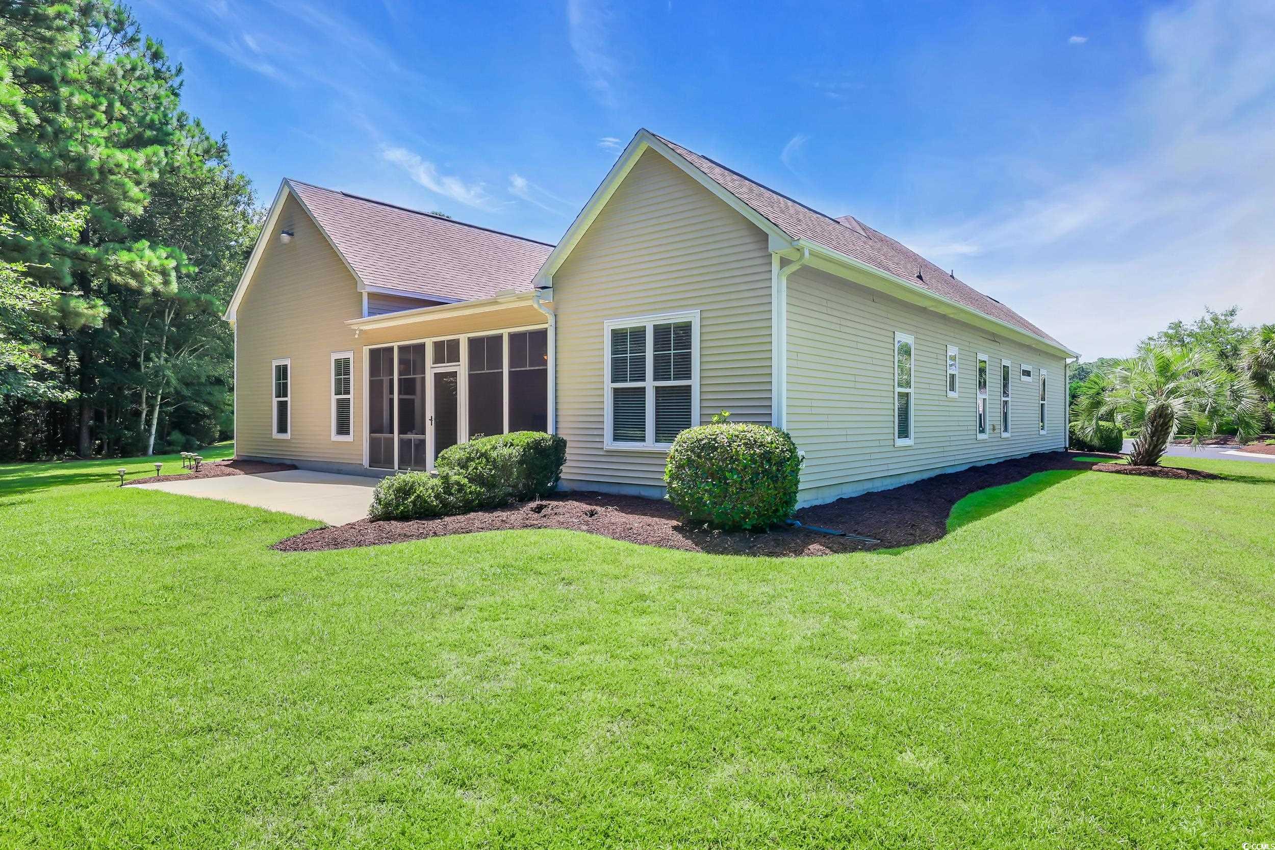9 Grovecrest Dr.