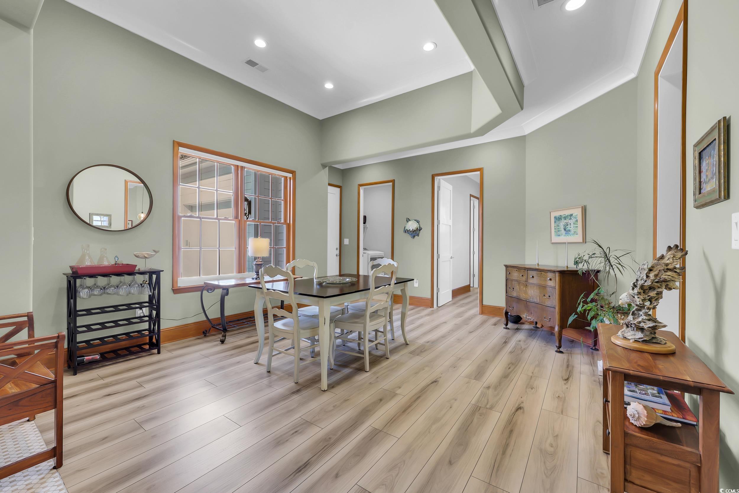 1575 Heritage Dr.