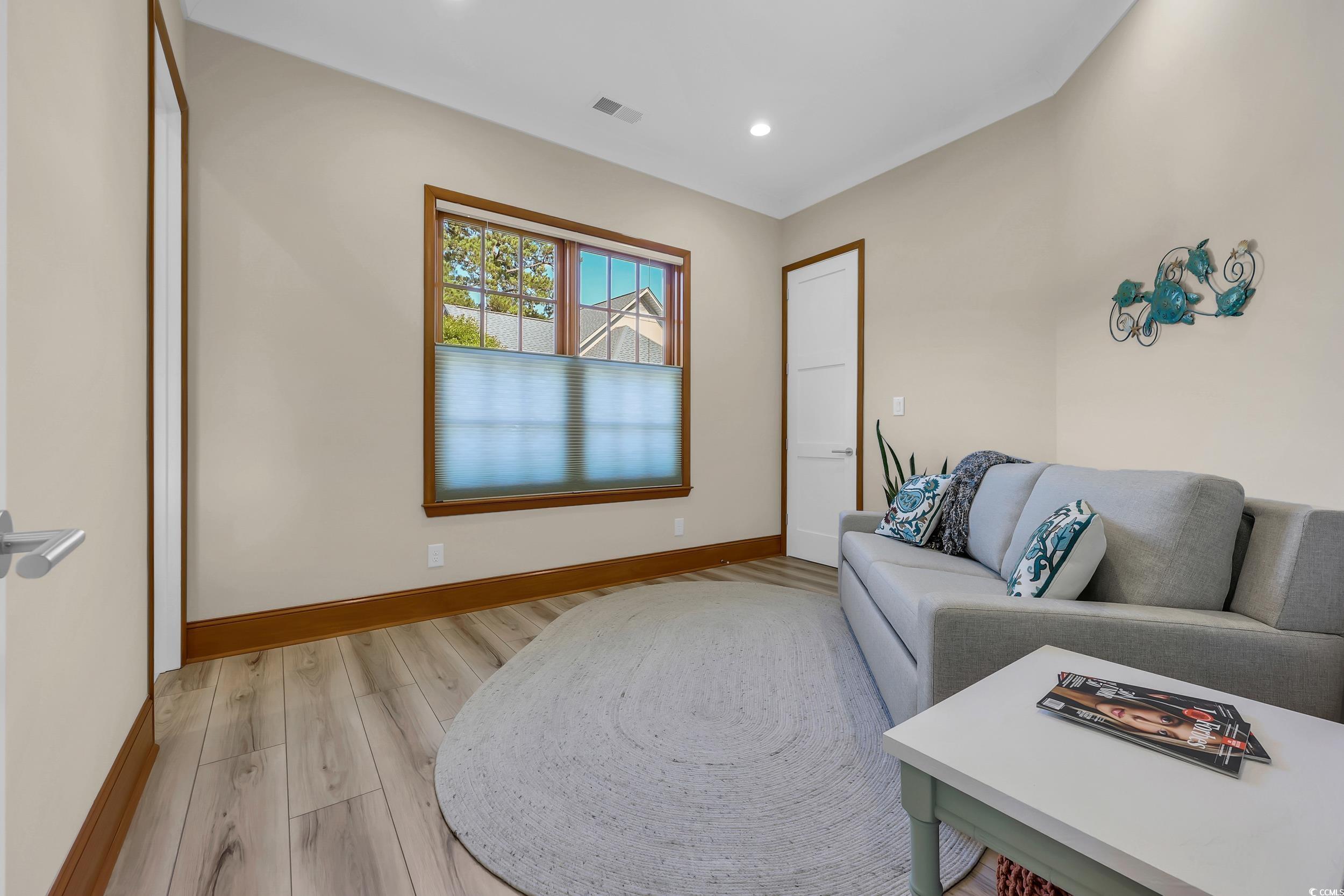 1575 Heritage Dr.