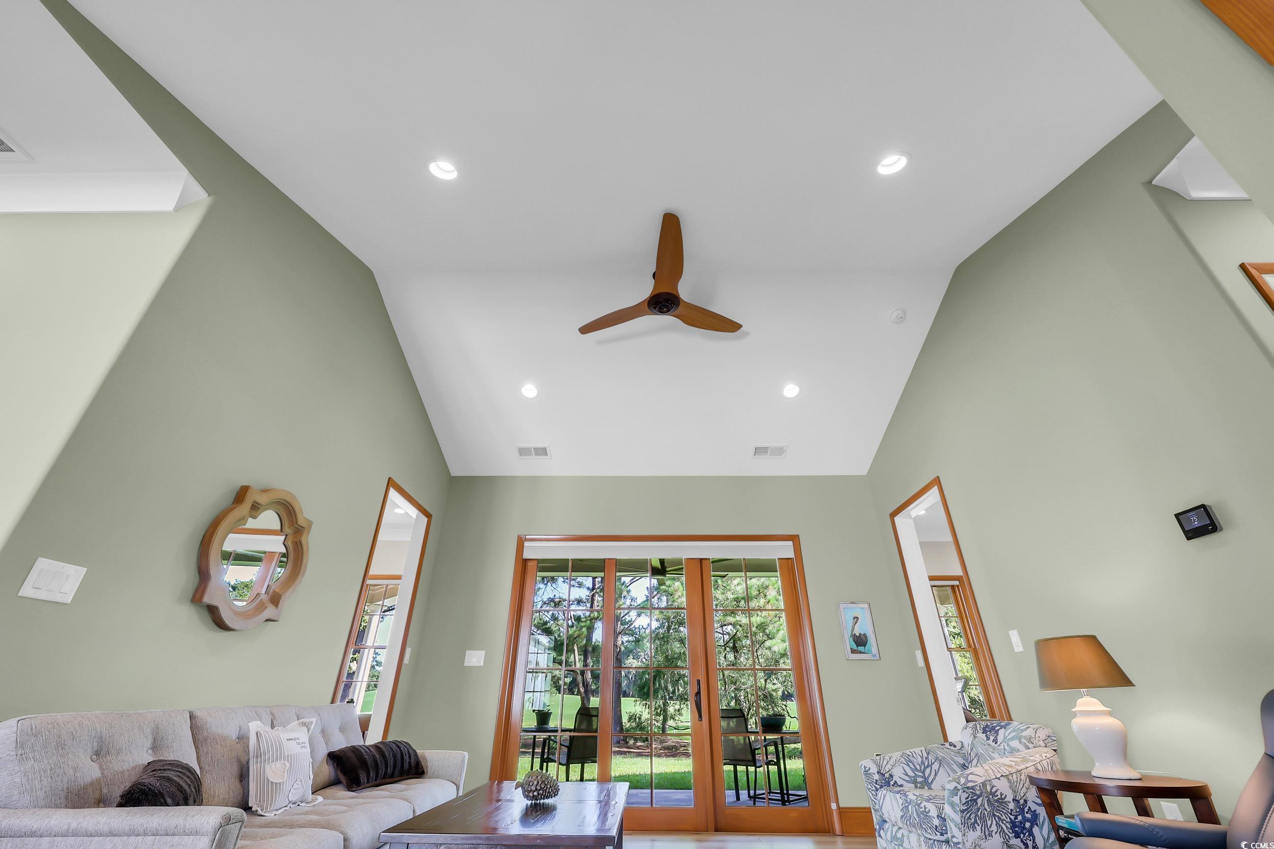 1575 Heritage Dr.