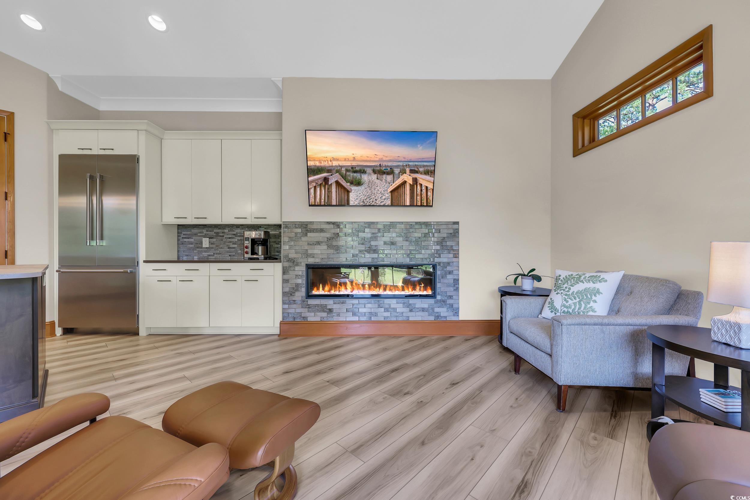1575 Heritage Dr.
