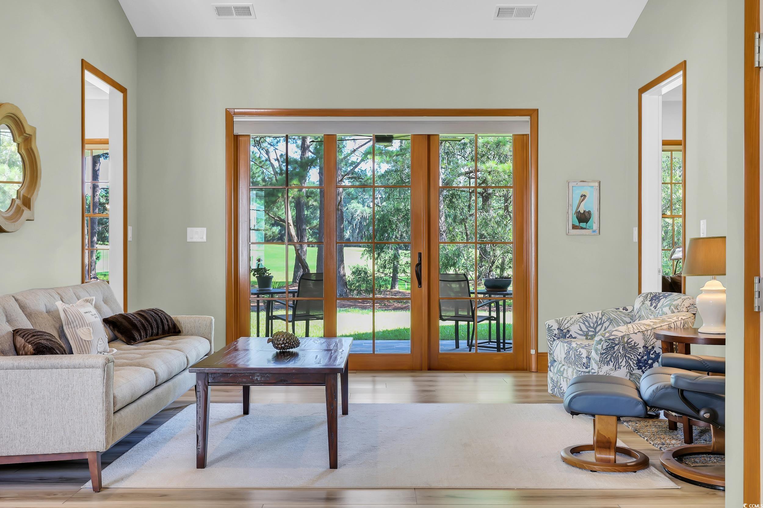 1575 Heritage Dr.