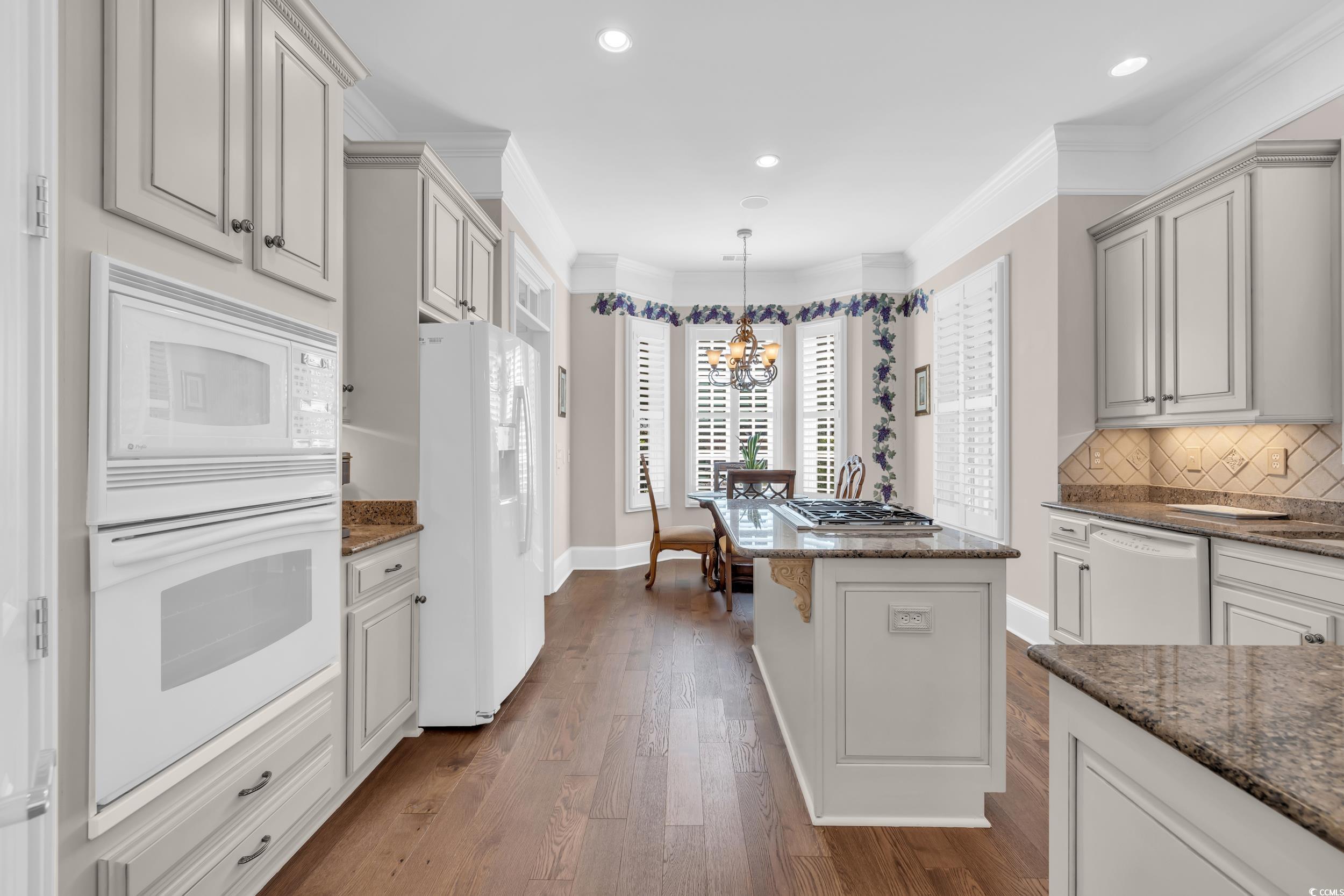 95 Harbor Club Dr. Unit: 3A