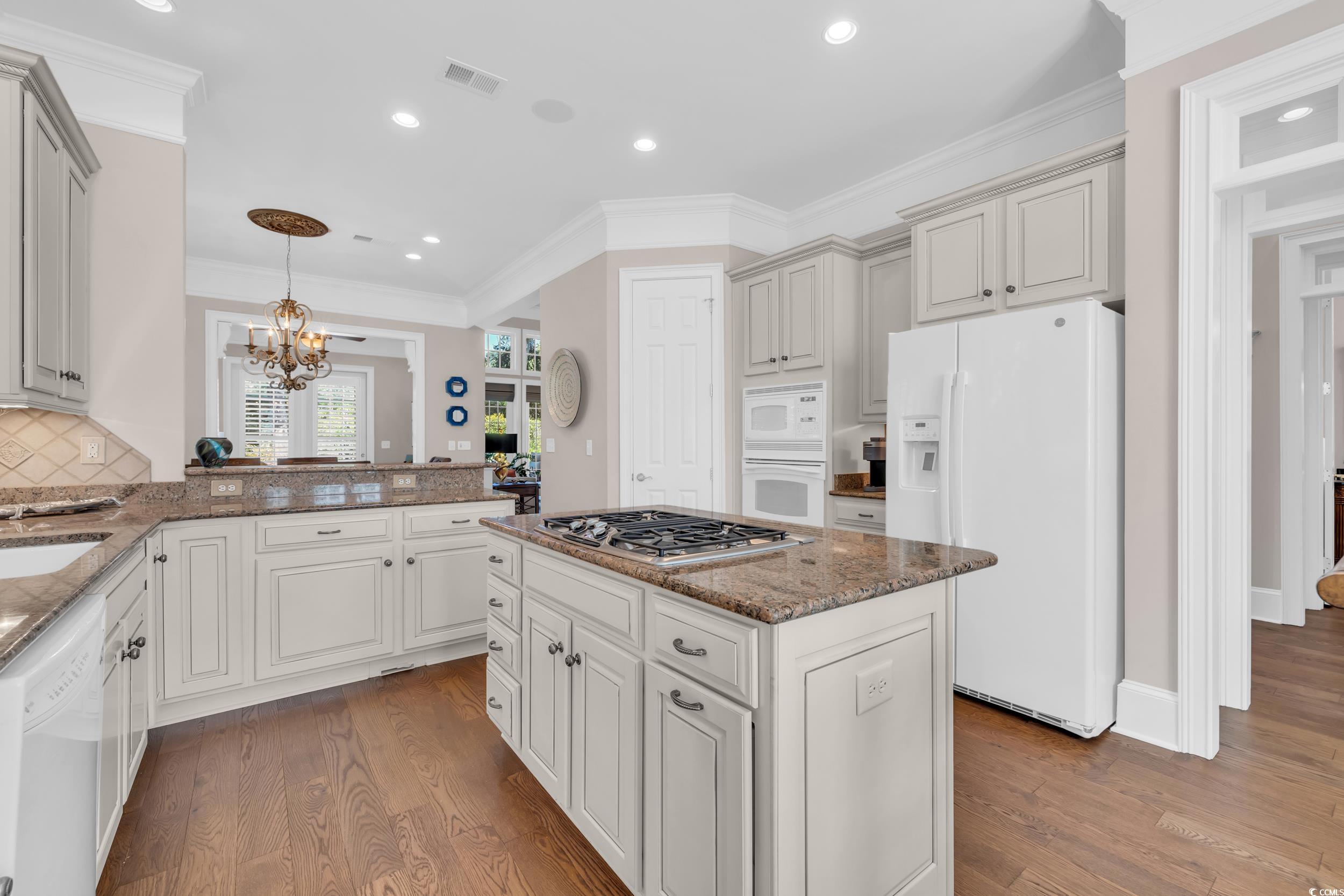 95 Harbor Club Dr. Unit: 3A