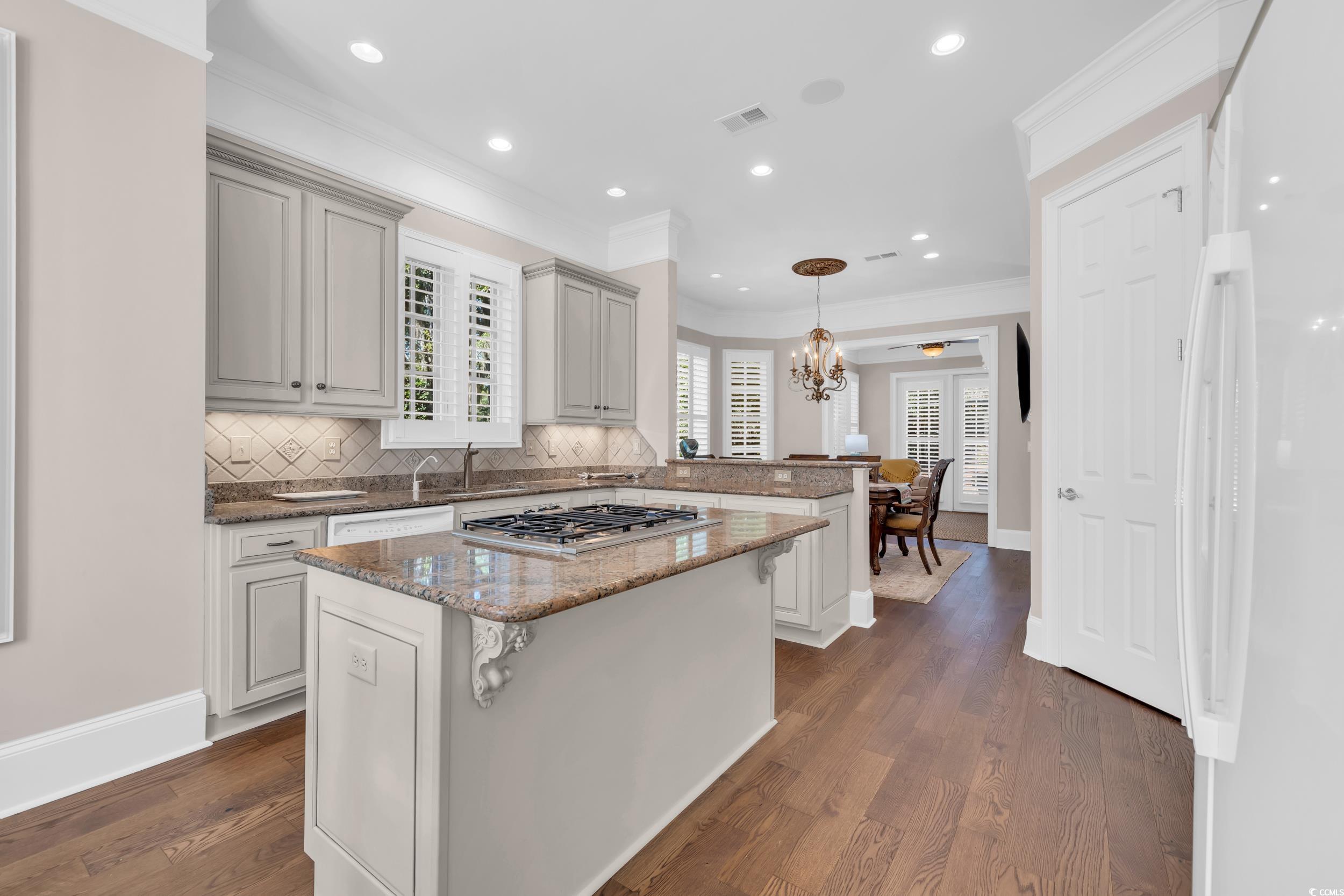 95 Harbor Club Dr. Unit: 3A