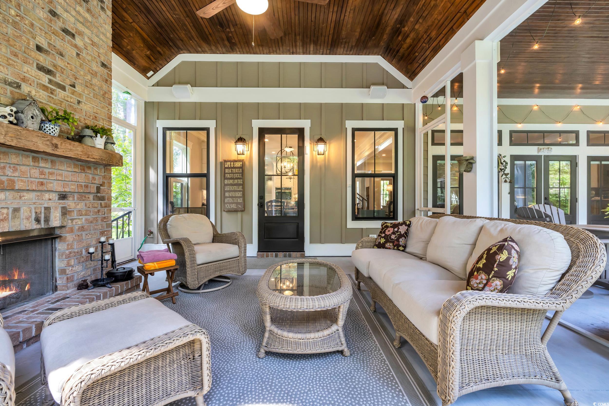856 All Saints Loop