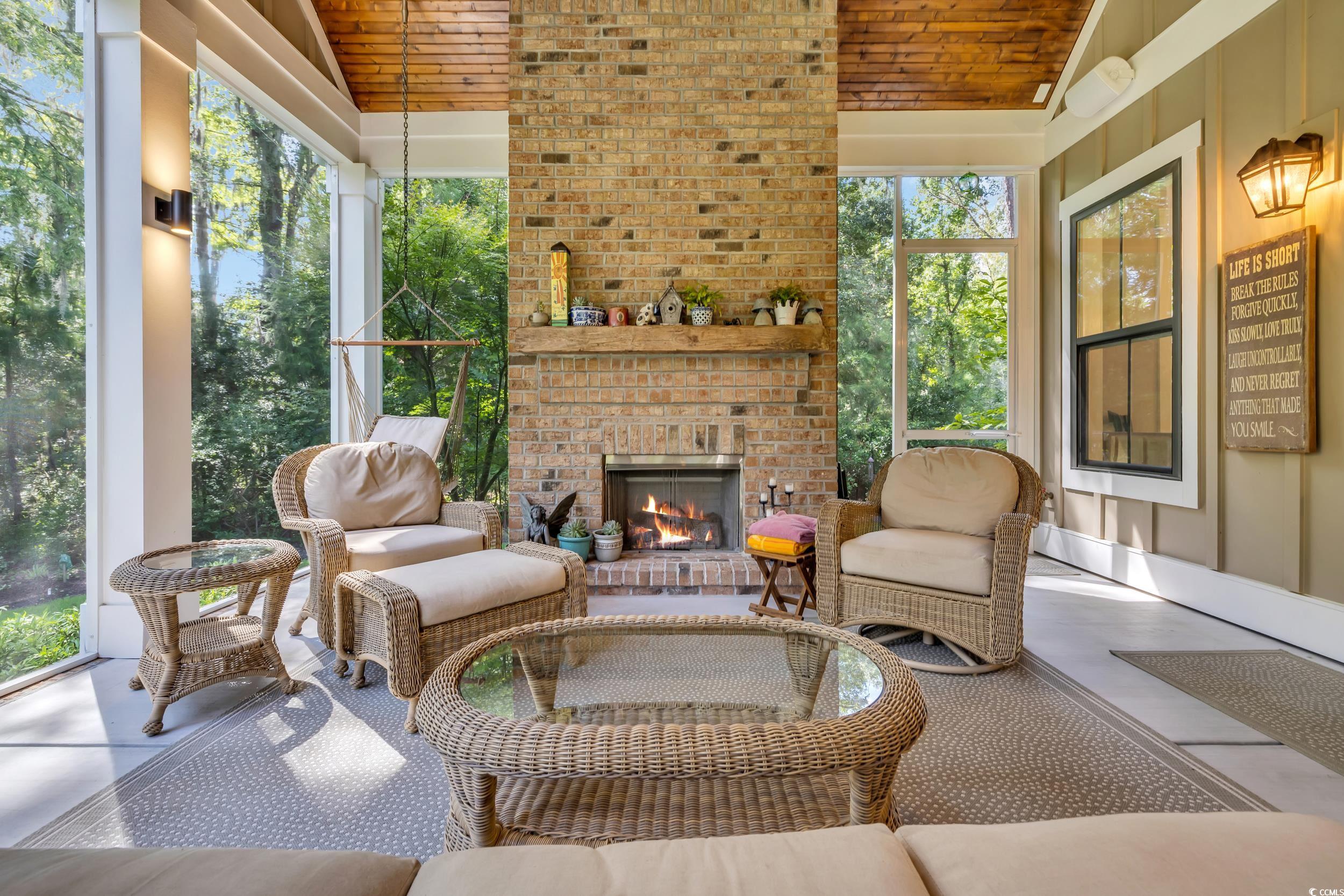 856 All Saints Loop