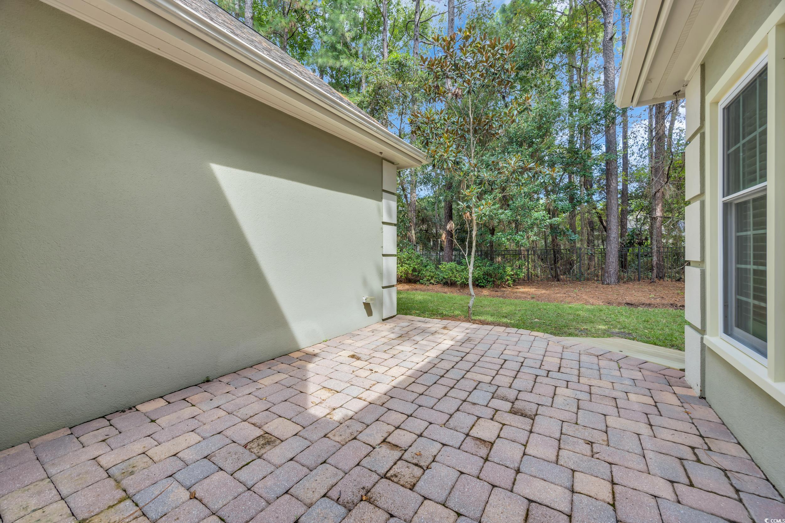 1176 Heritage Dr.