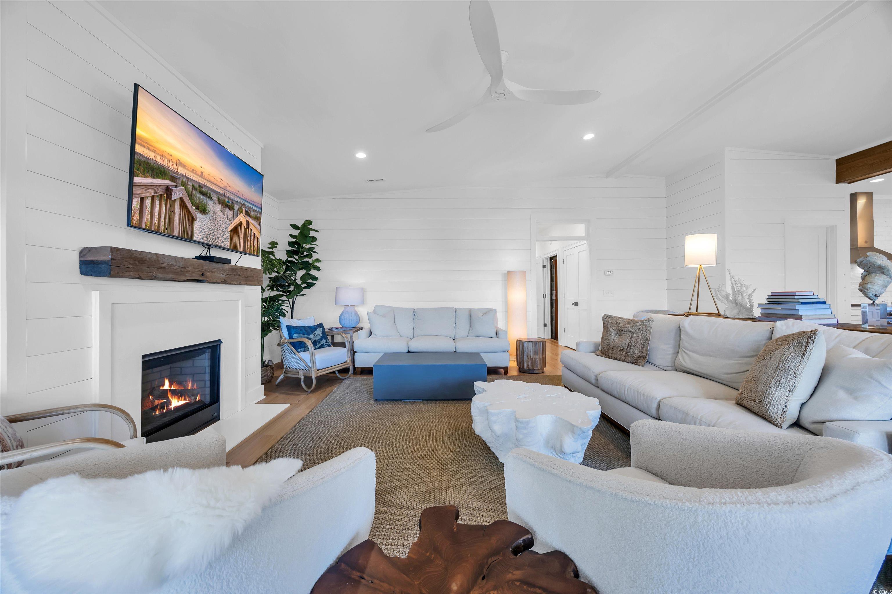 573 S Dunes Dr.