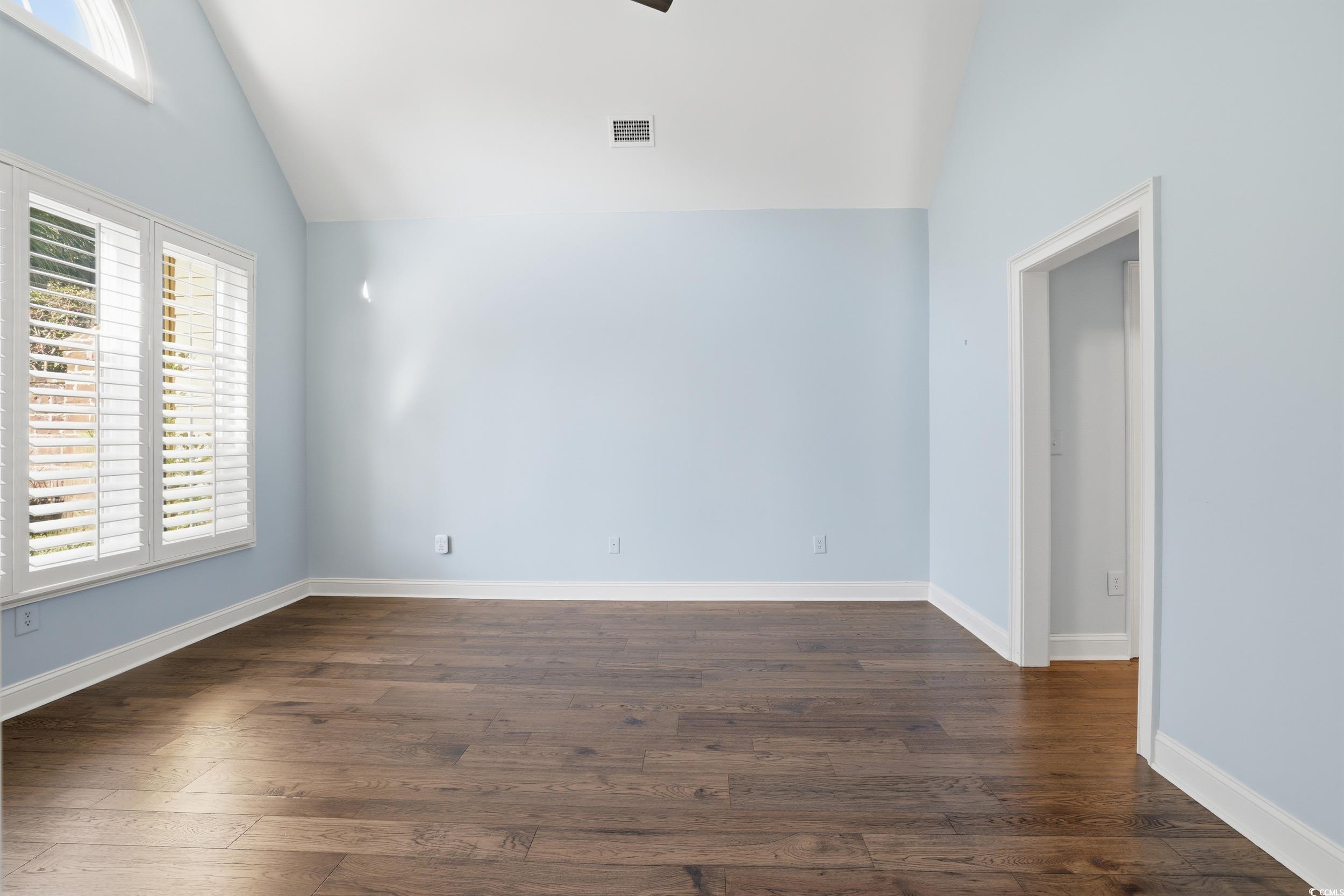 253 Huntington Lake Circle Unit: 106