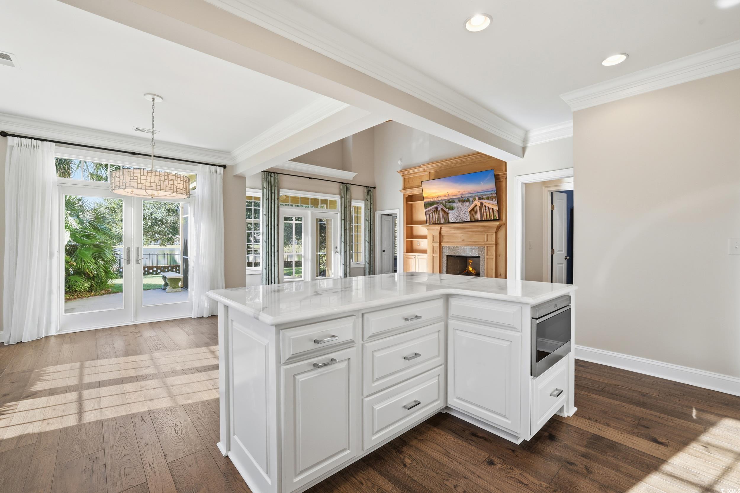 253 Huntington Lake Circle Unit: 106