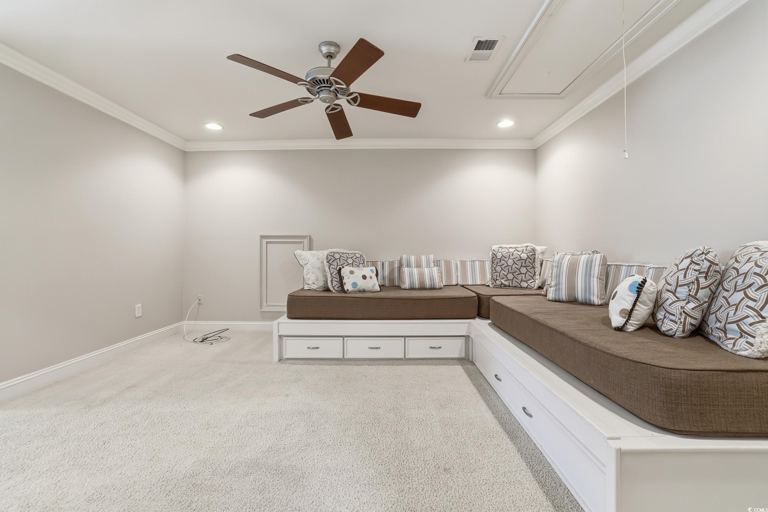 253 Huntington Lake Circle Unit: 106