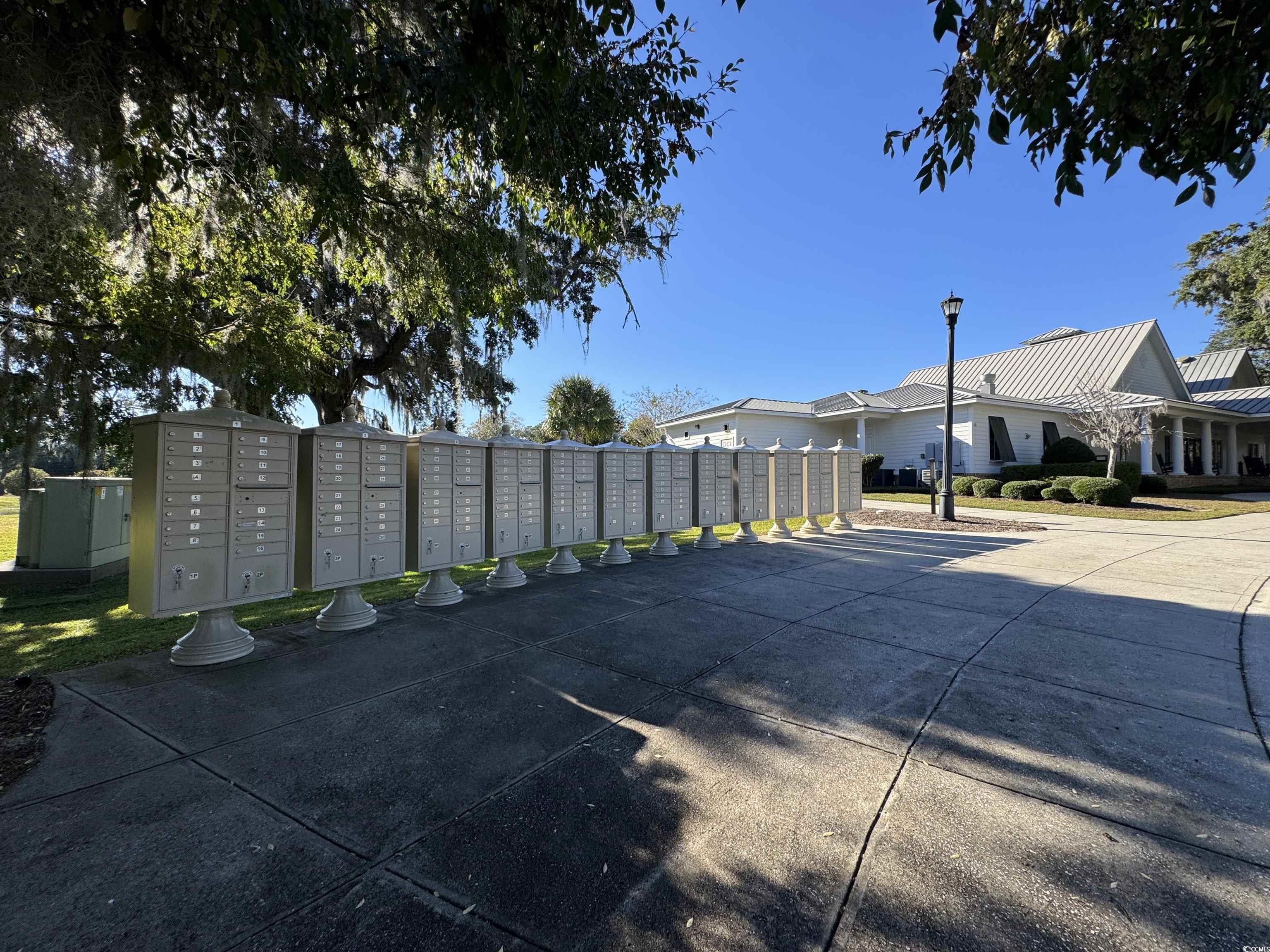 609 Green Meadows Circle