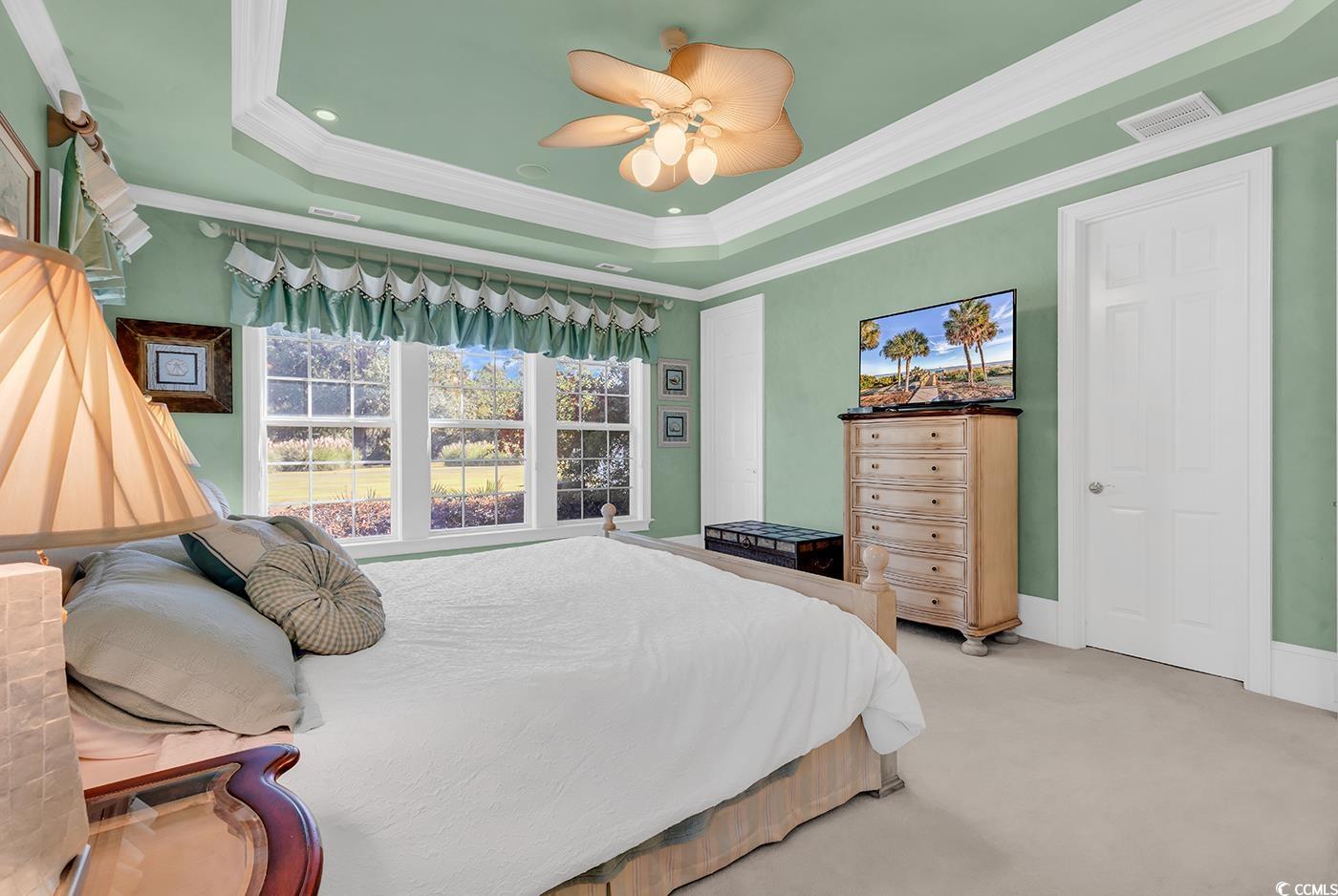 272 Chapman Loop