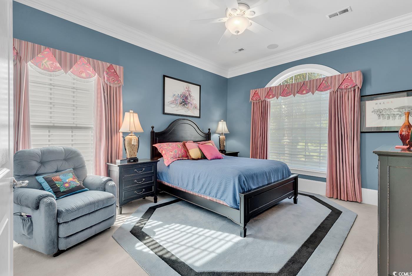 272 Chapman Loop