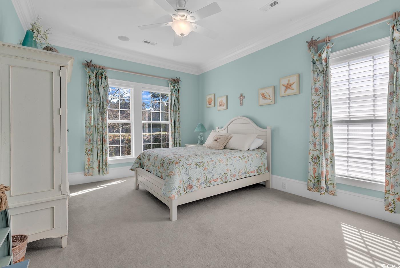 272 Chapman Loop