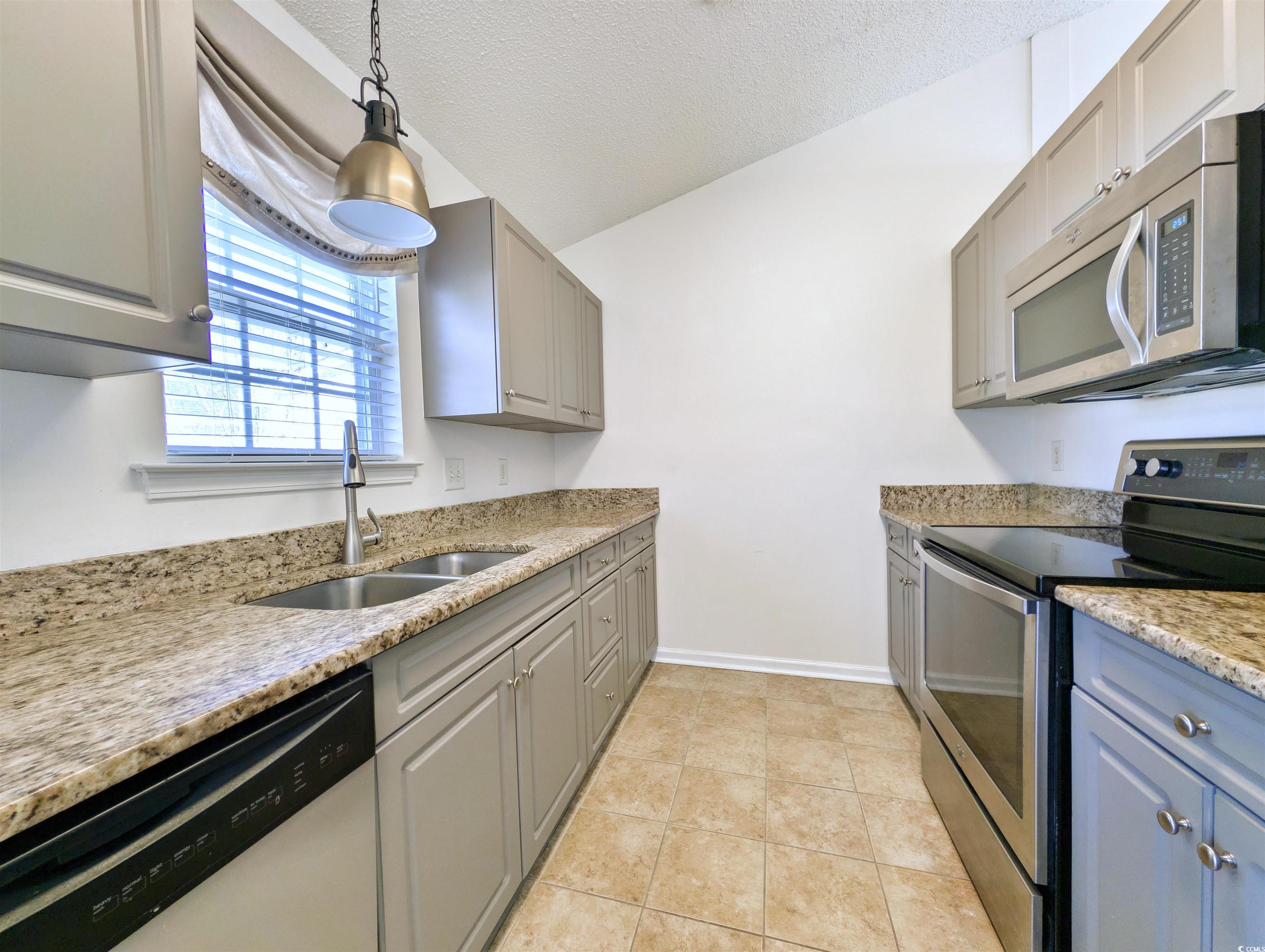 168 Palladium Dr.