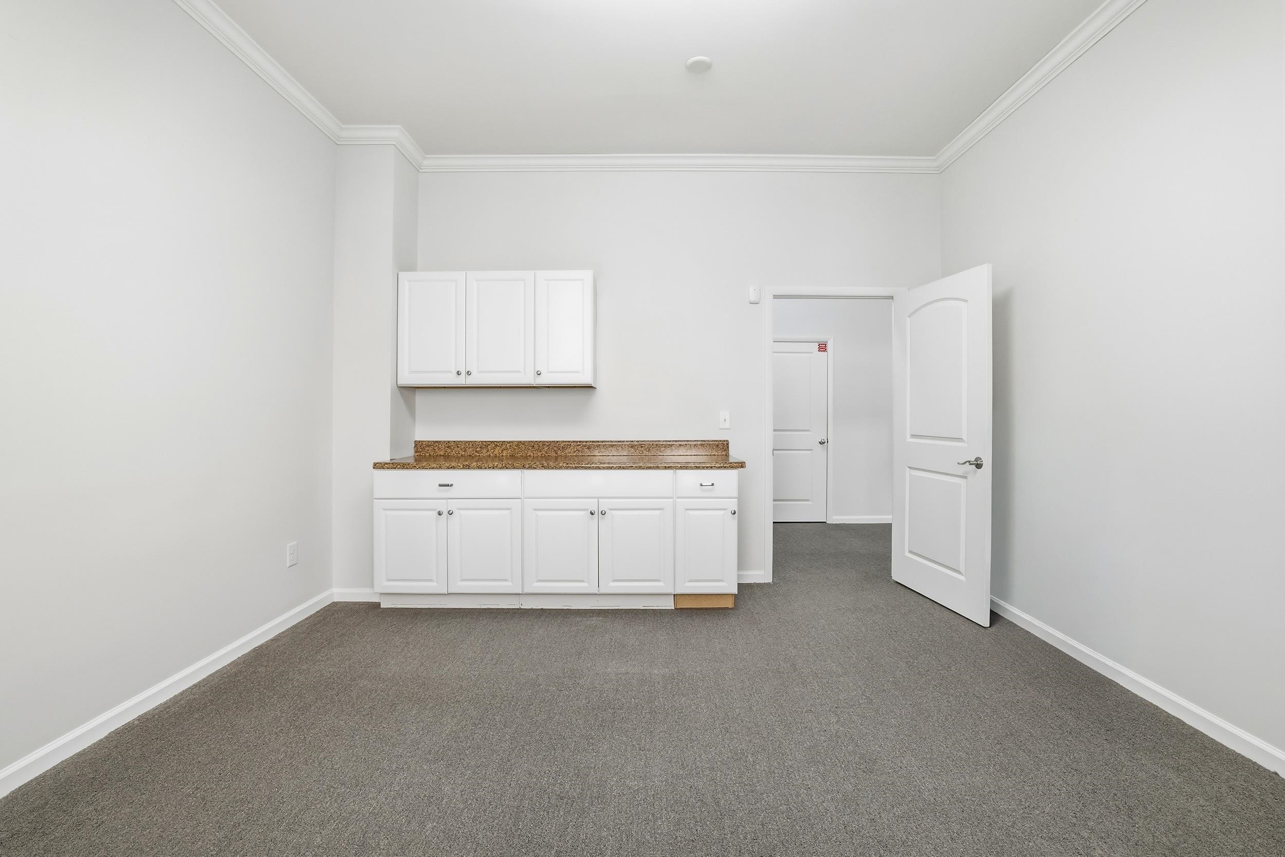 277 Willbrook Blvd. Unit: Units A & B