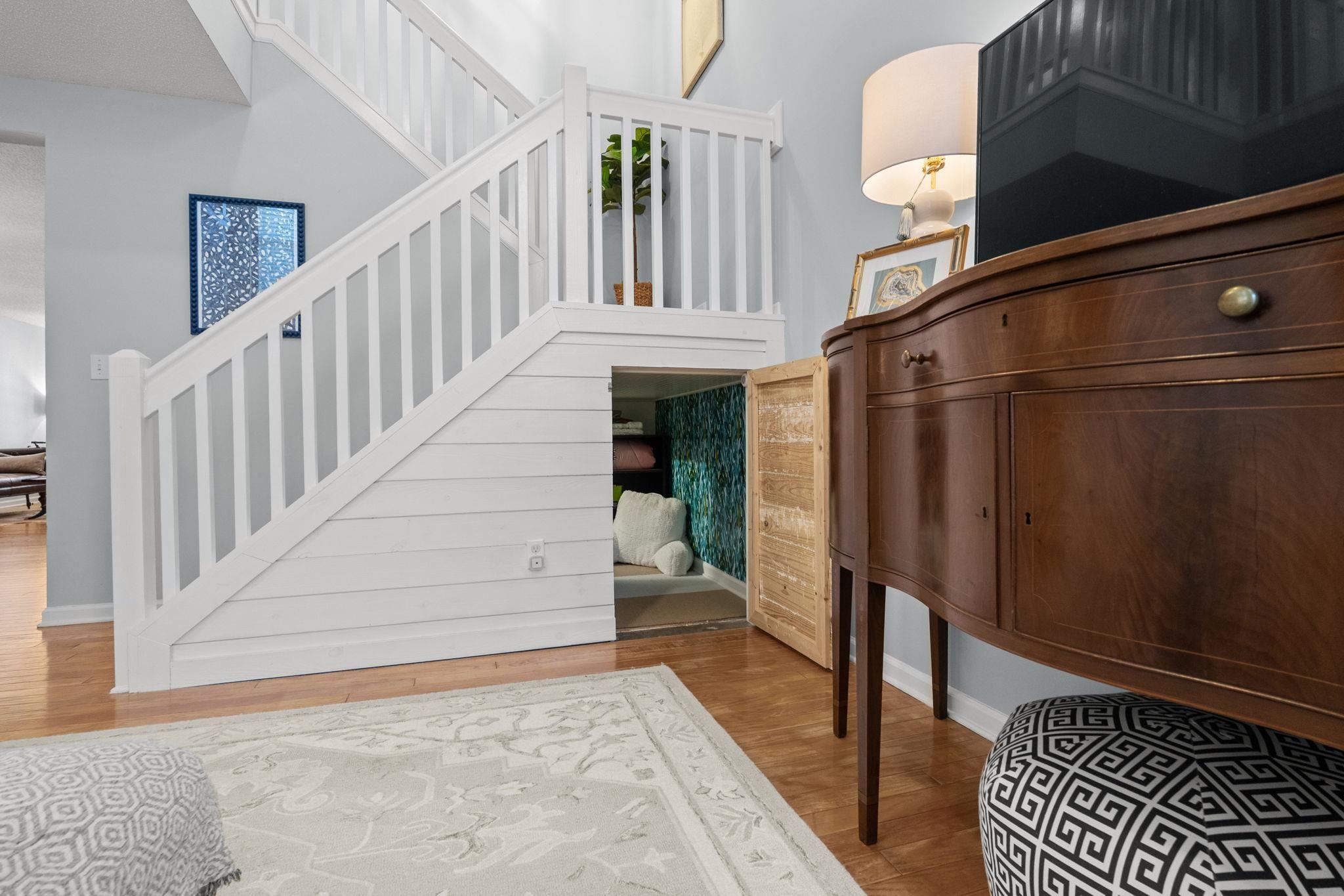 193 Pembroke Ln. Unit: 18