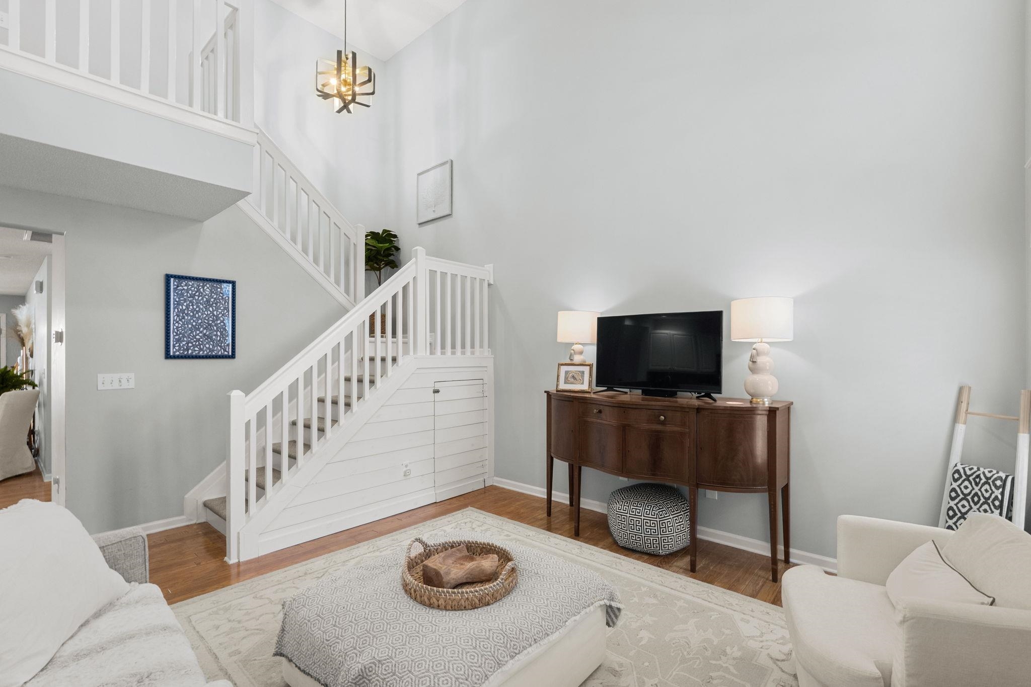 193 Pembroke Ln. Unit: 18