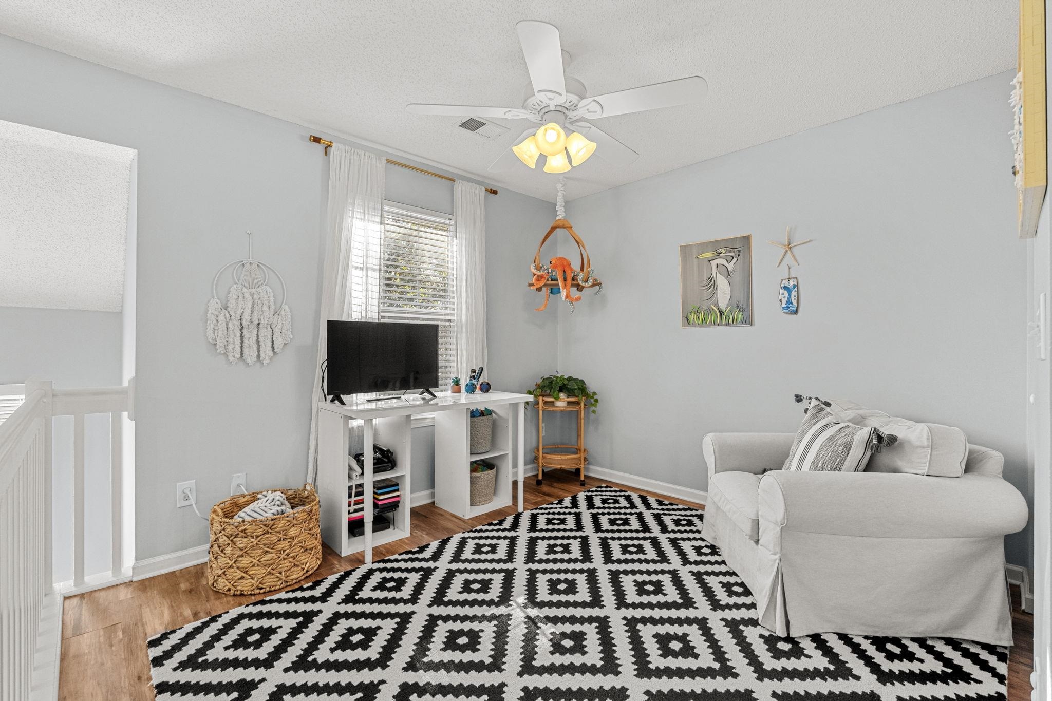 193 Pembroke Ln. Unit: 18