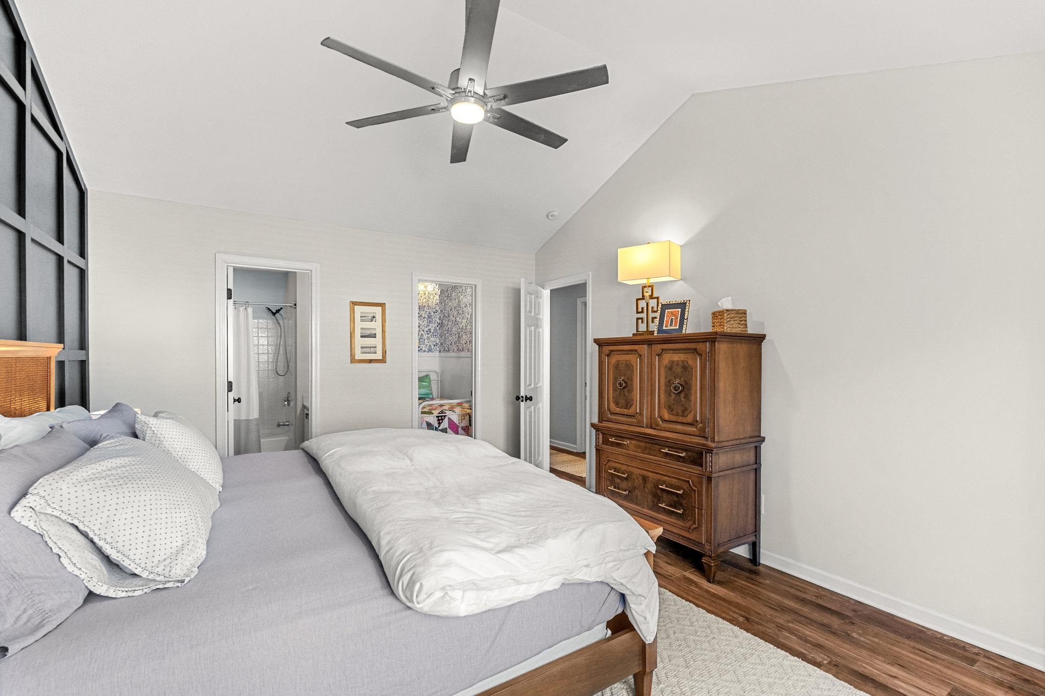 193 Pembroke Ln. Unit: 18