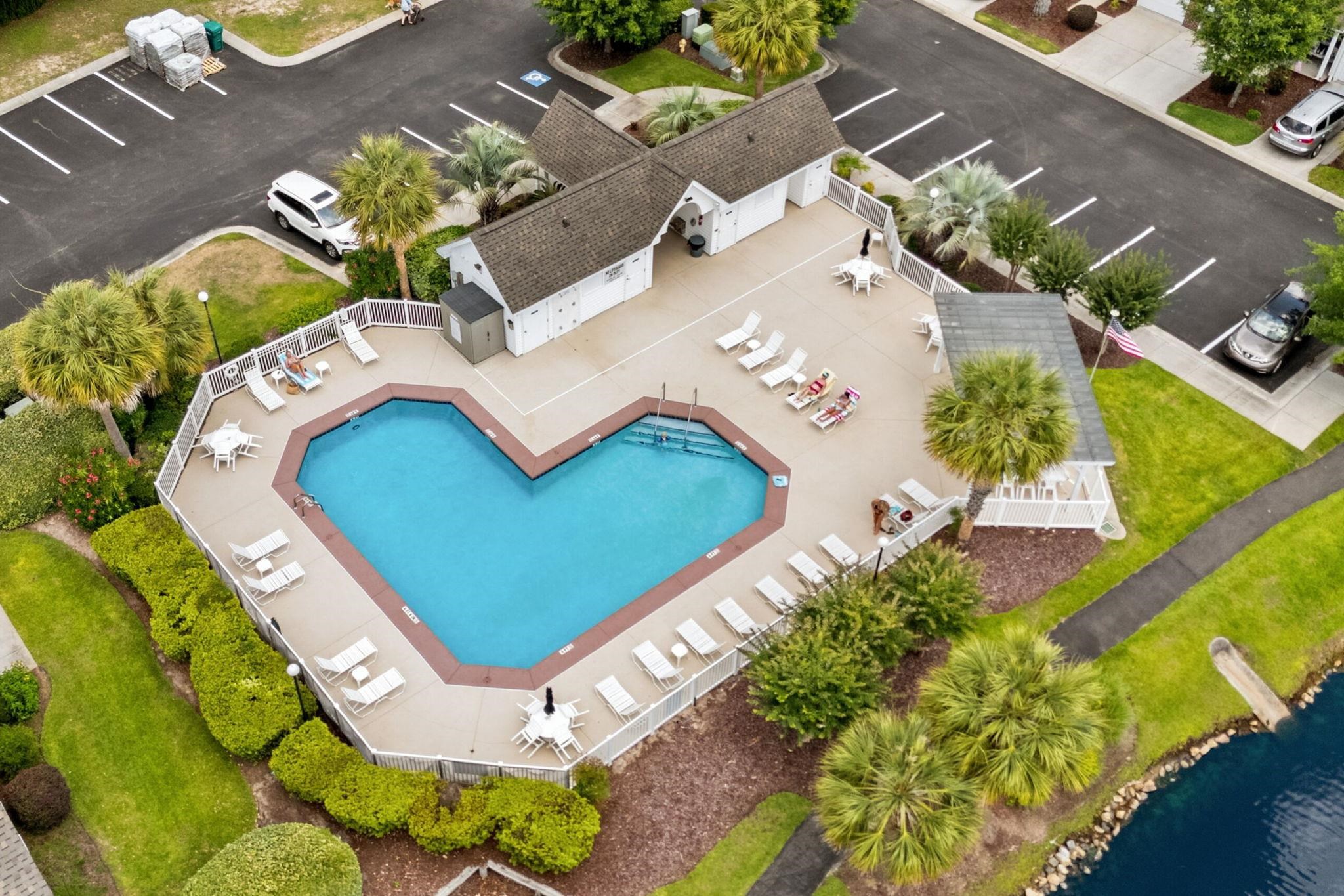 193 Pembroke Ln. Unit: 18