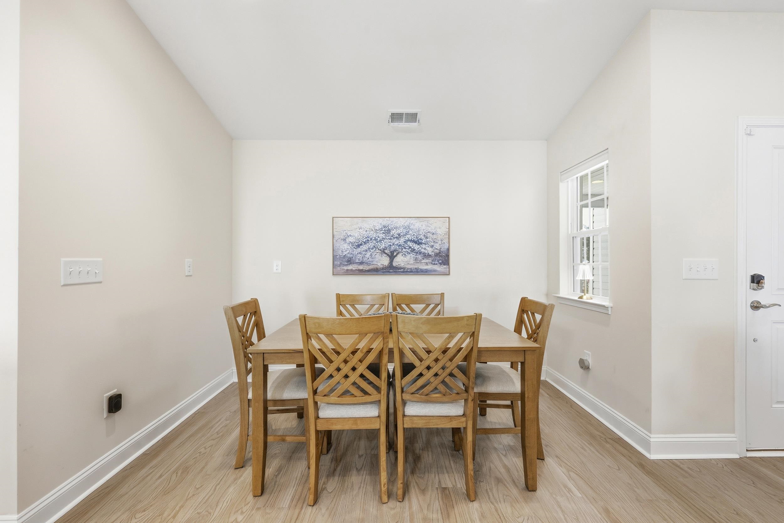 3835 Park Pointe Ave.