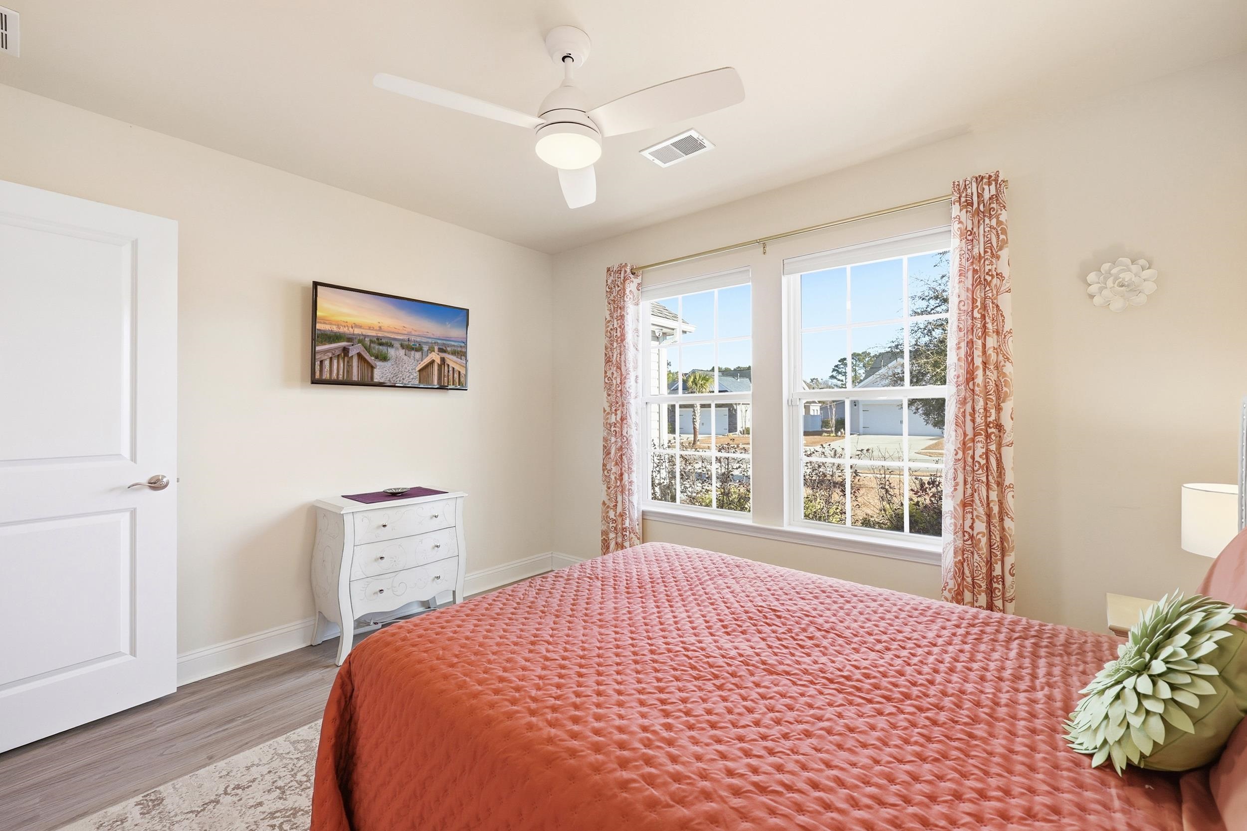 3835 Park Pointe Ave.