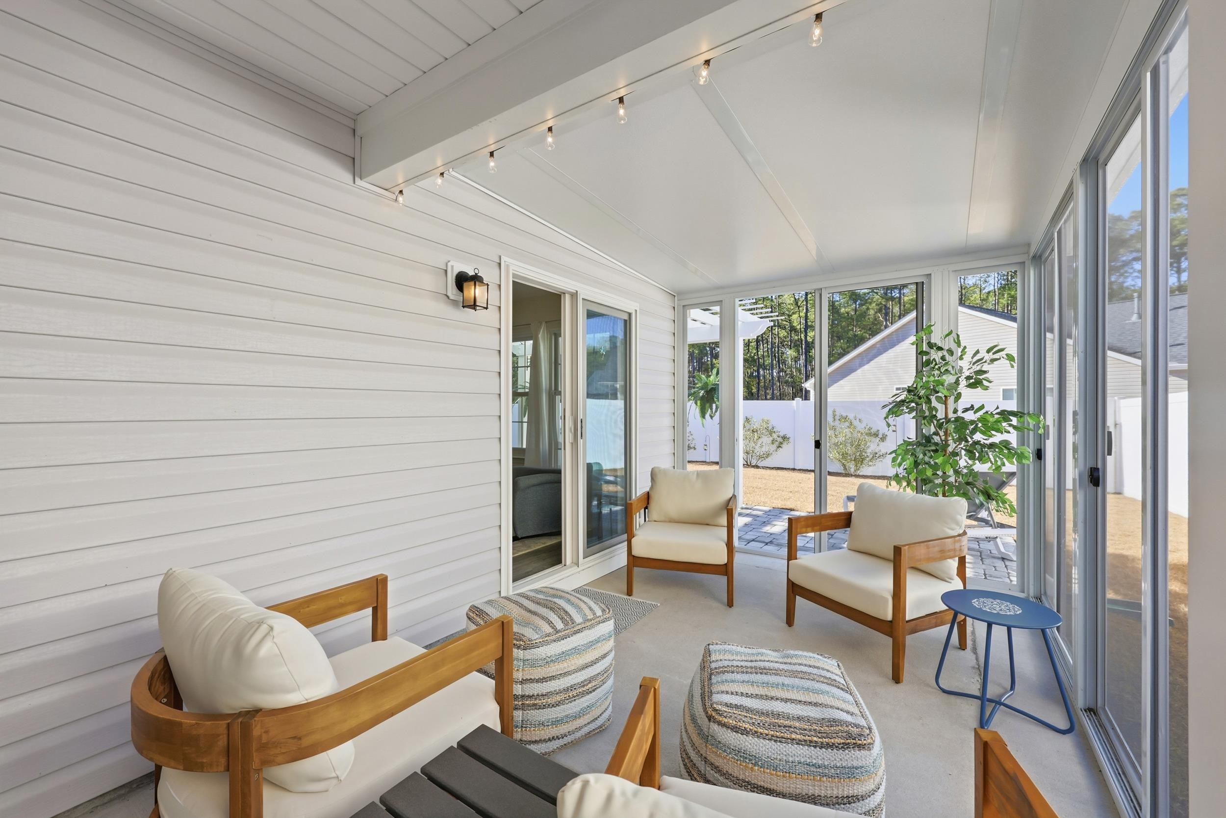 3835 Park Pointe Ave.