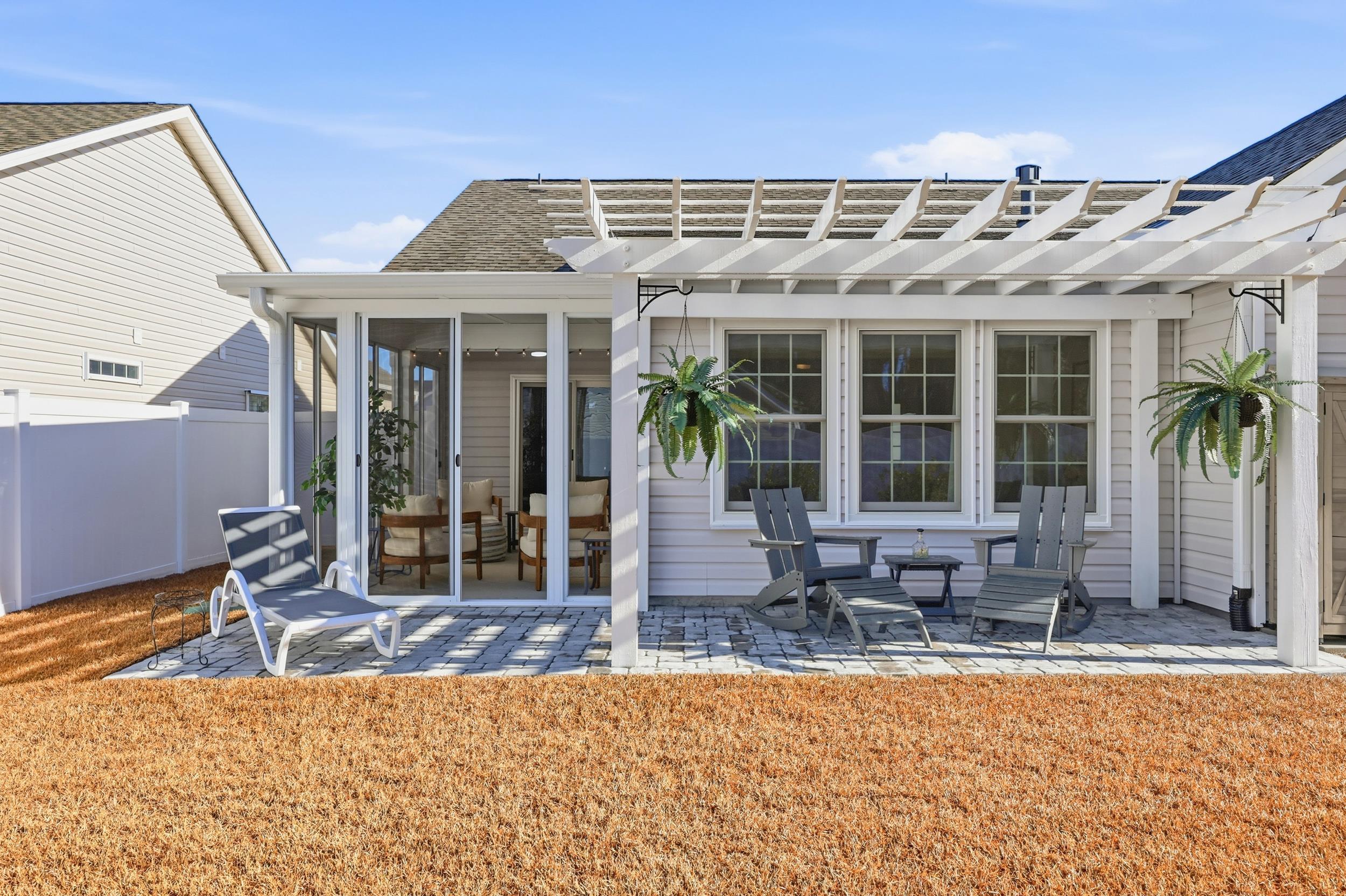 3835 Park Pointe Ave.