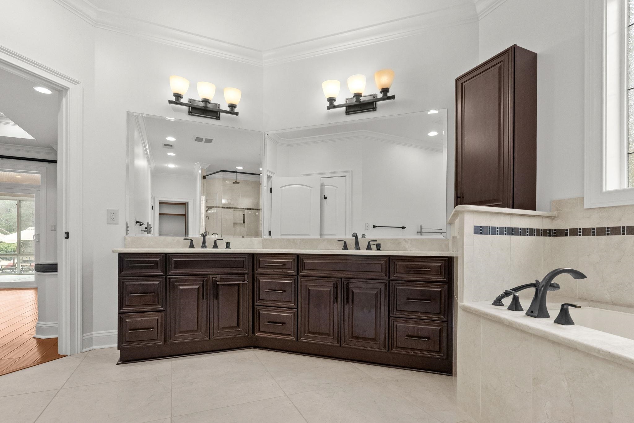 915 Preservation Circle