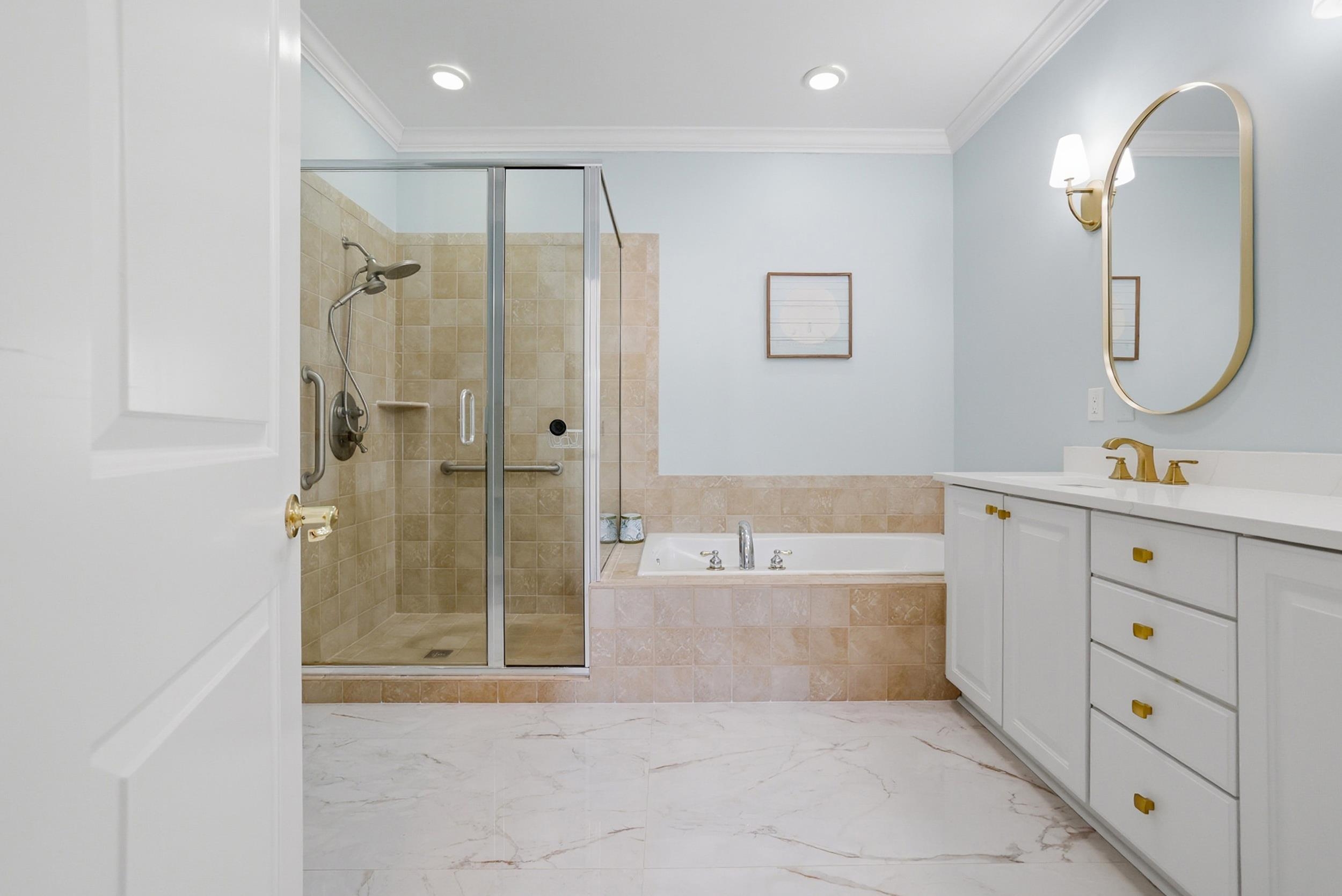 513 Huntington Lake Circle Unit: 64