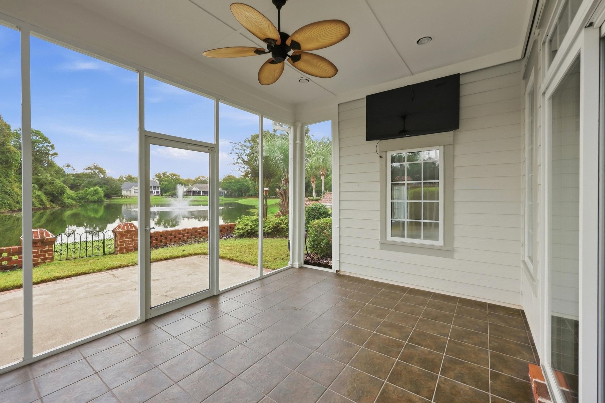 42 Courtyard Circle Unit: 26