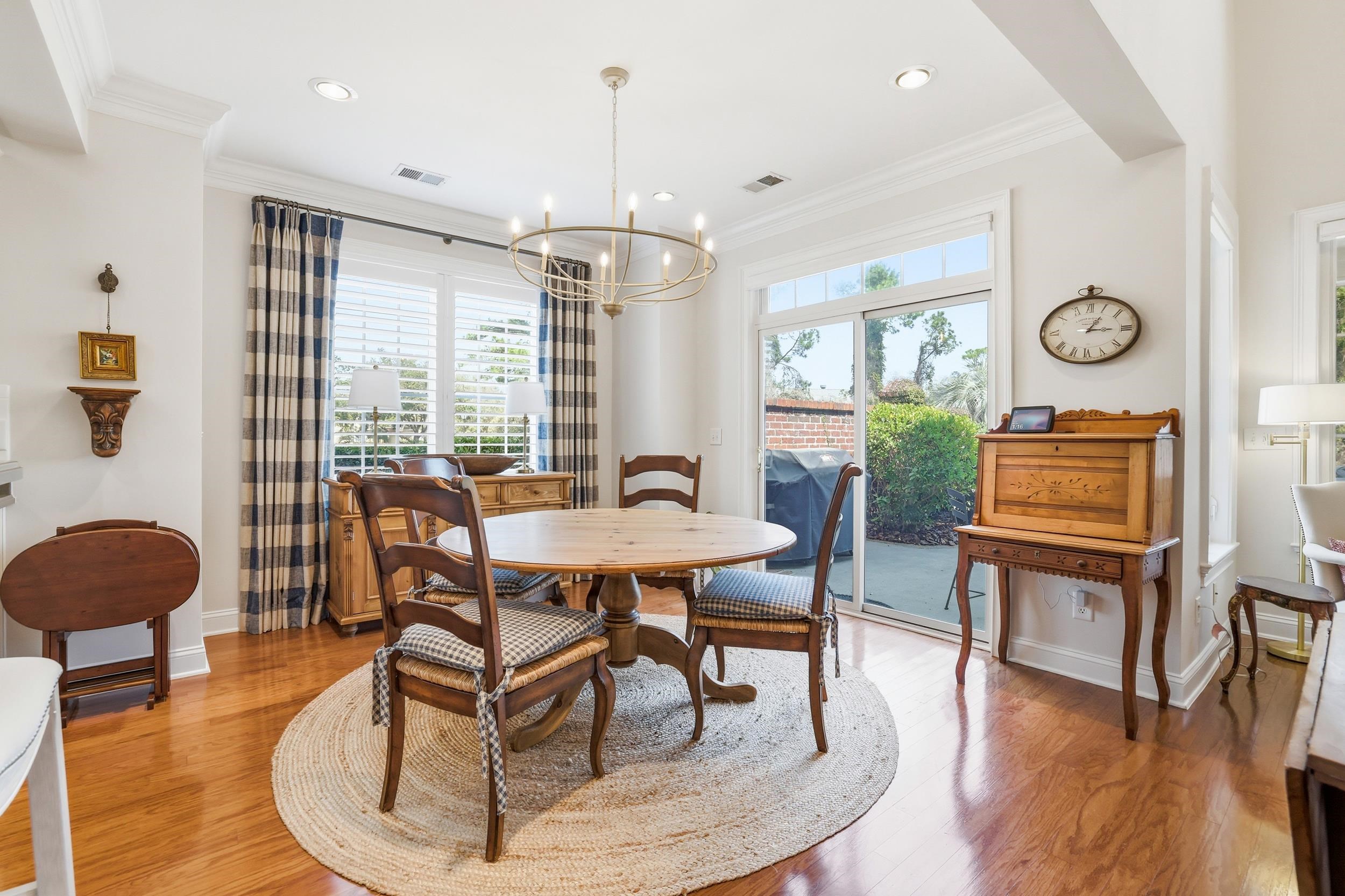 42 Courtyard Circle Unit: 26