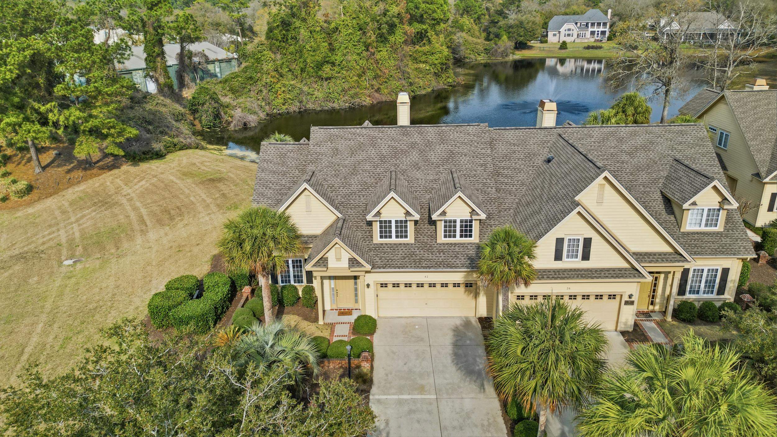 42 Courtyard Circle Unit: 26