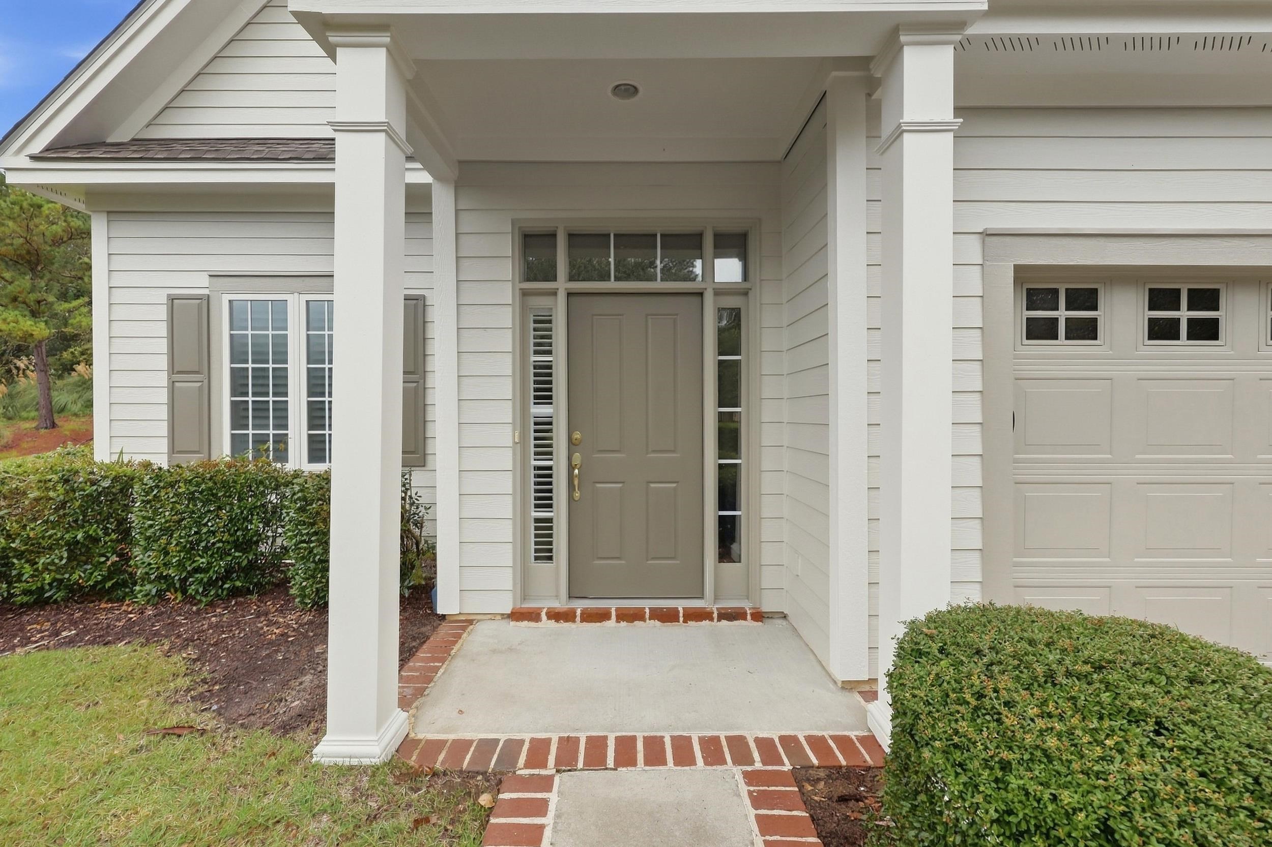 42 Courtyard Circle Unit: 26
