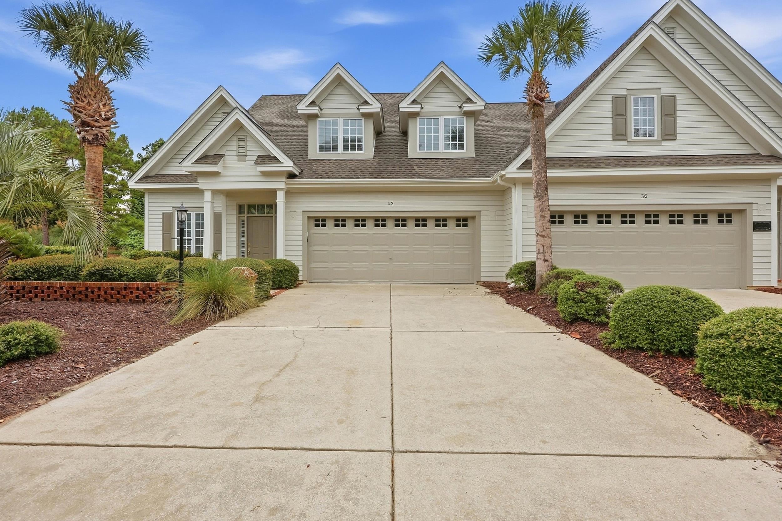 42 Courtyard Circle Unit: 26