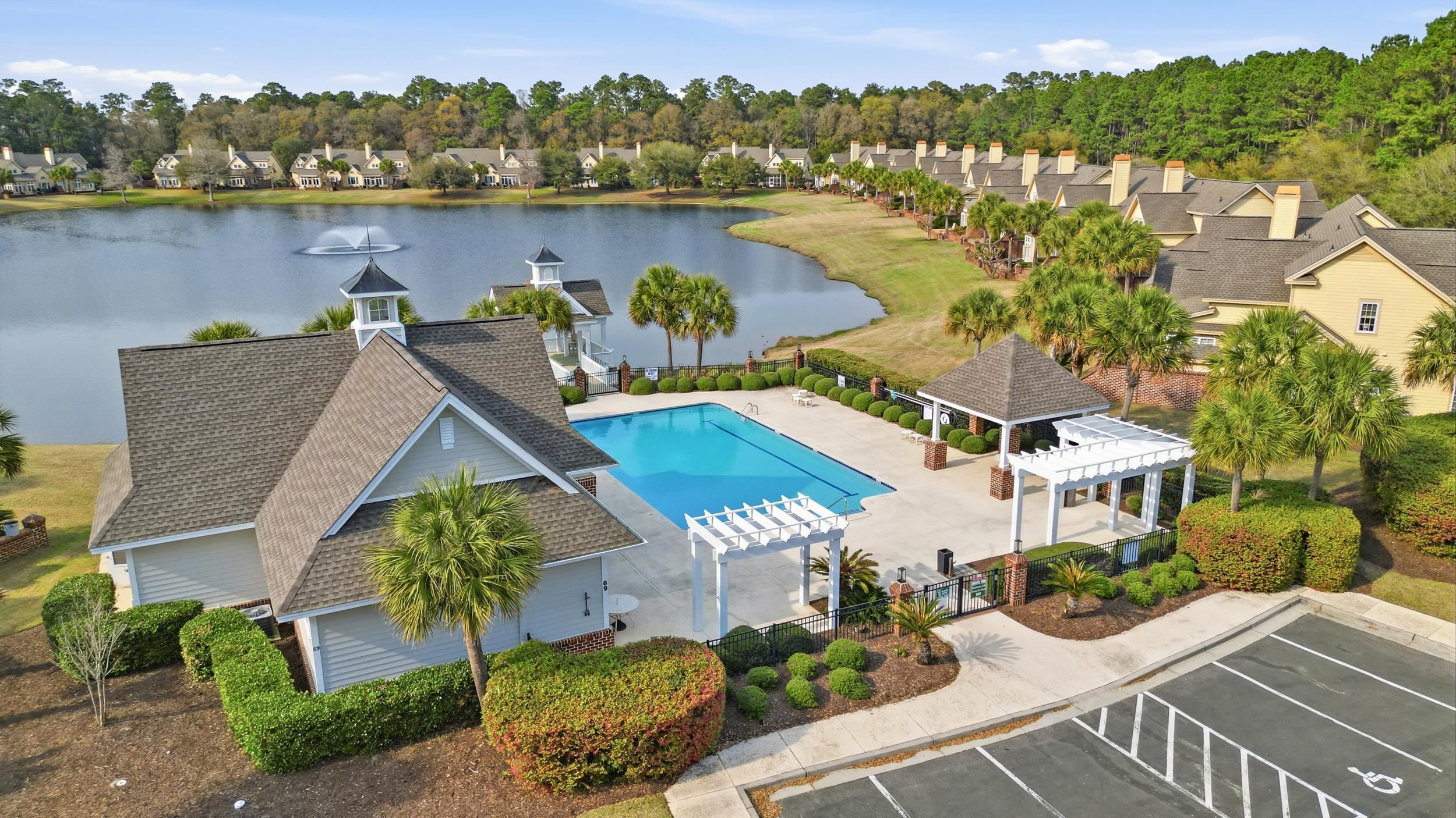 42 Courtyard Circle Unit: 26