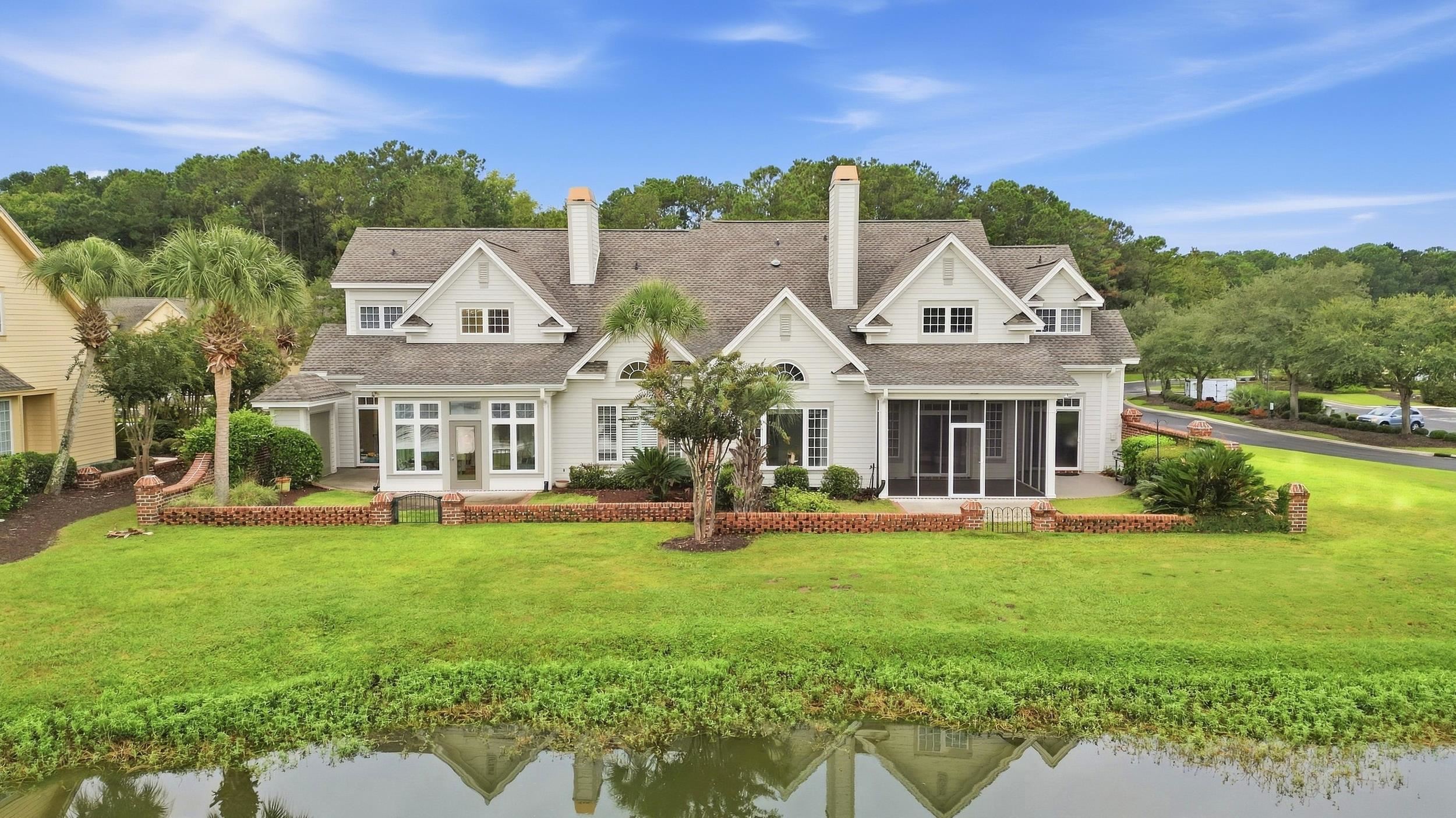 42 Courtyard Circle Unit: 26