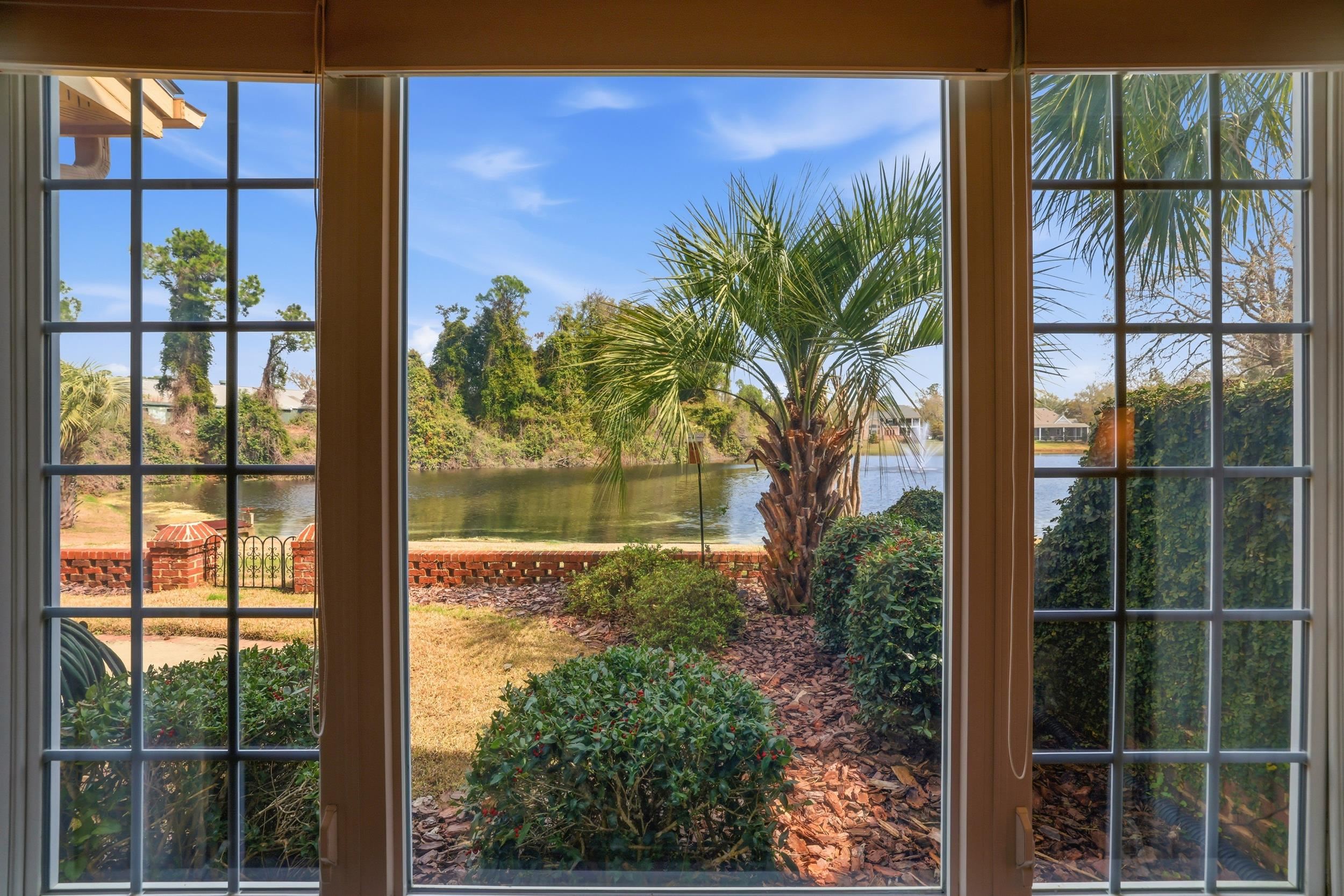 42 Courtyard Circle Unit: 26