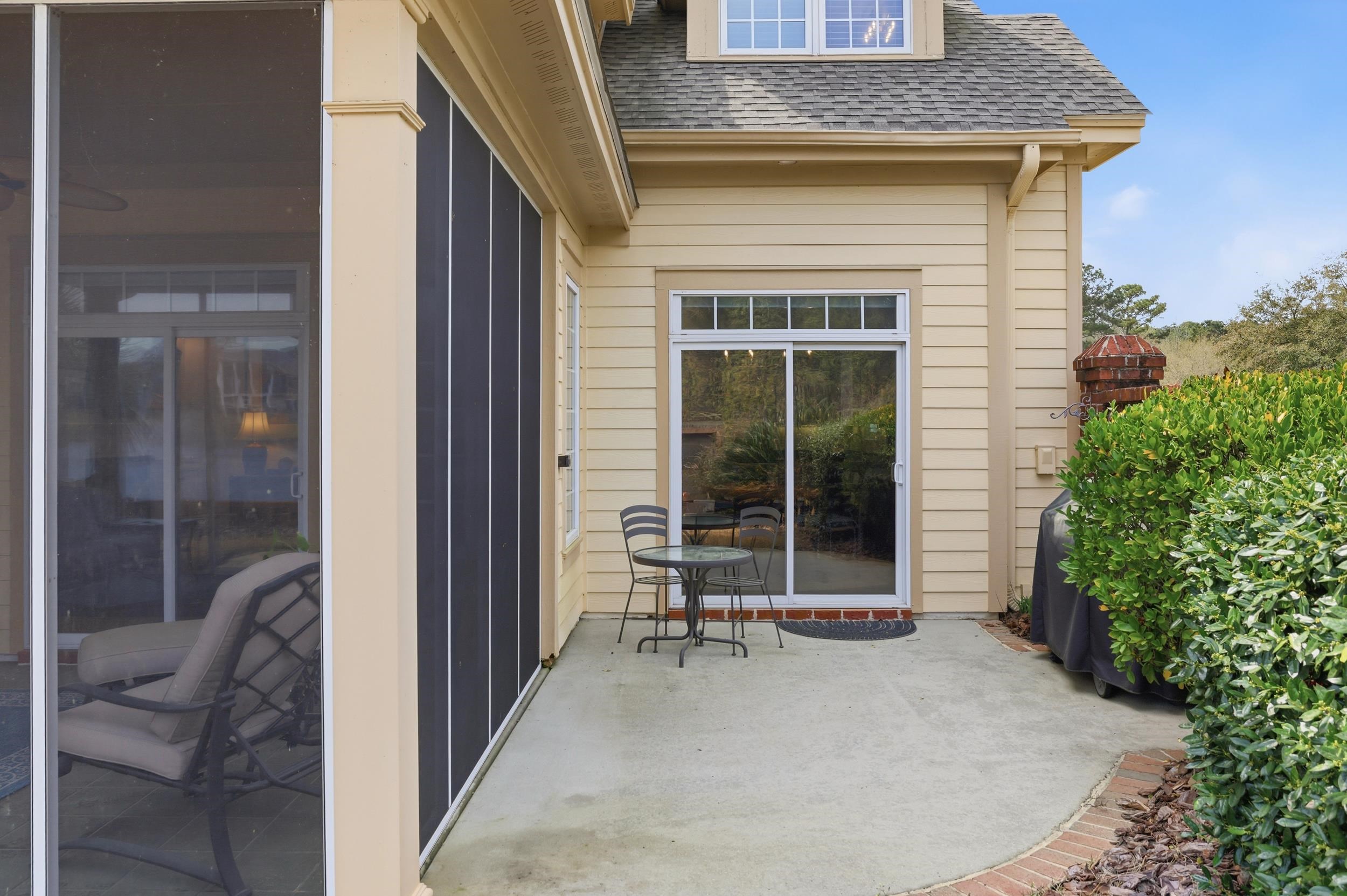 42 Courtyard Circle Unit: 26