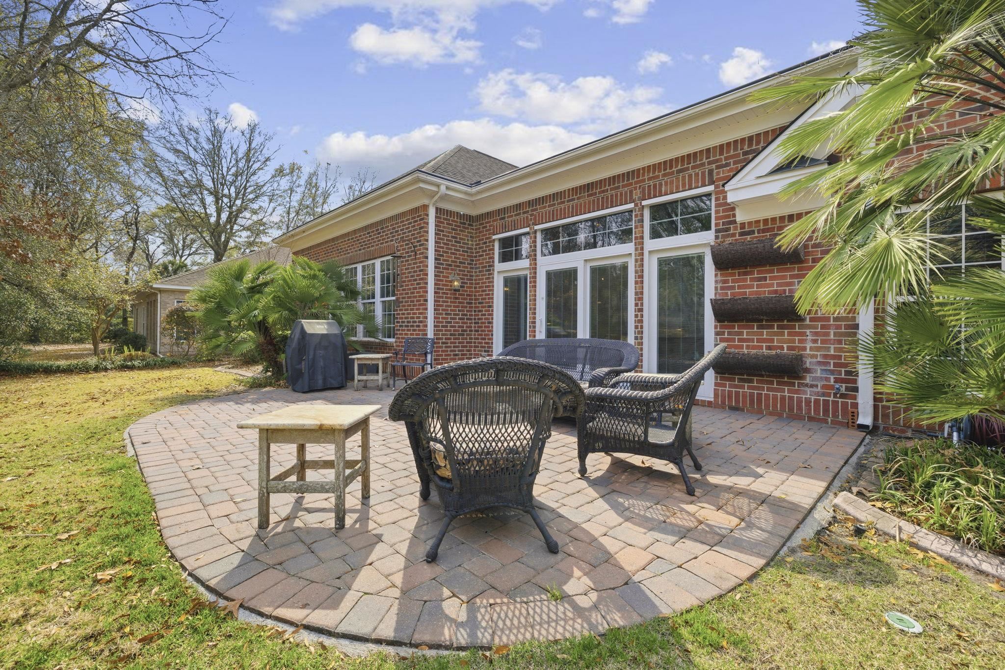 49 Brookridge Ln.