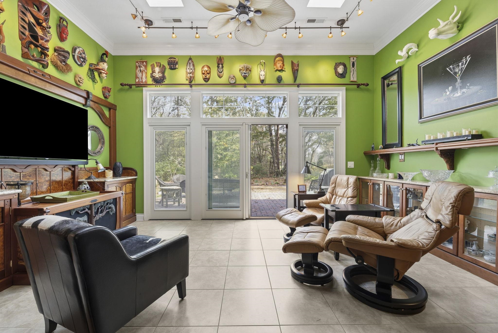 49 Brookridge Ln.
