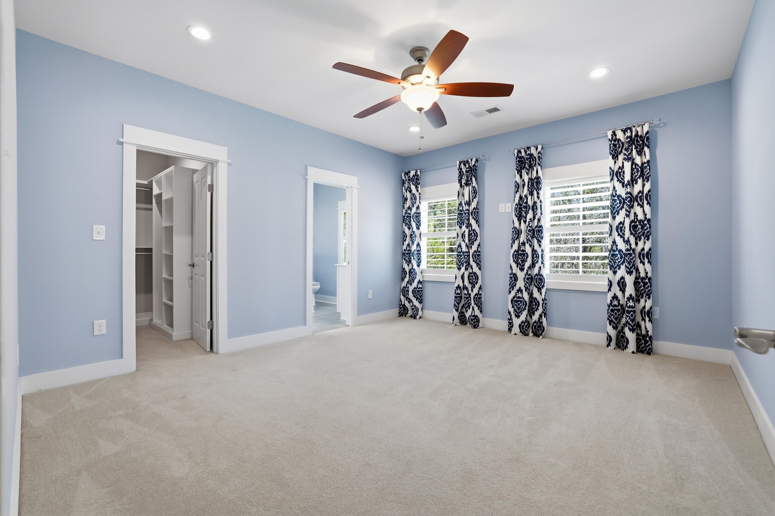 202 Spreading Oak Dr.