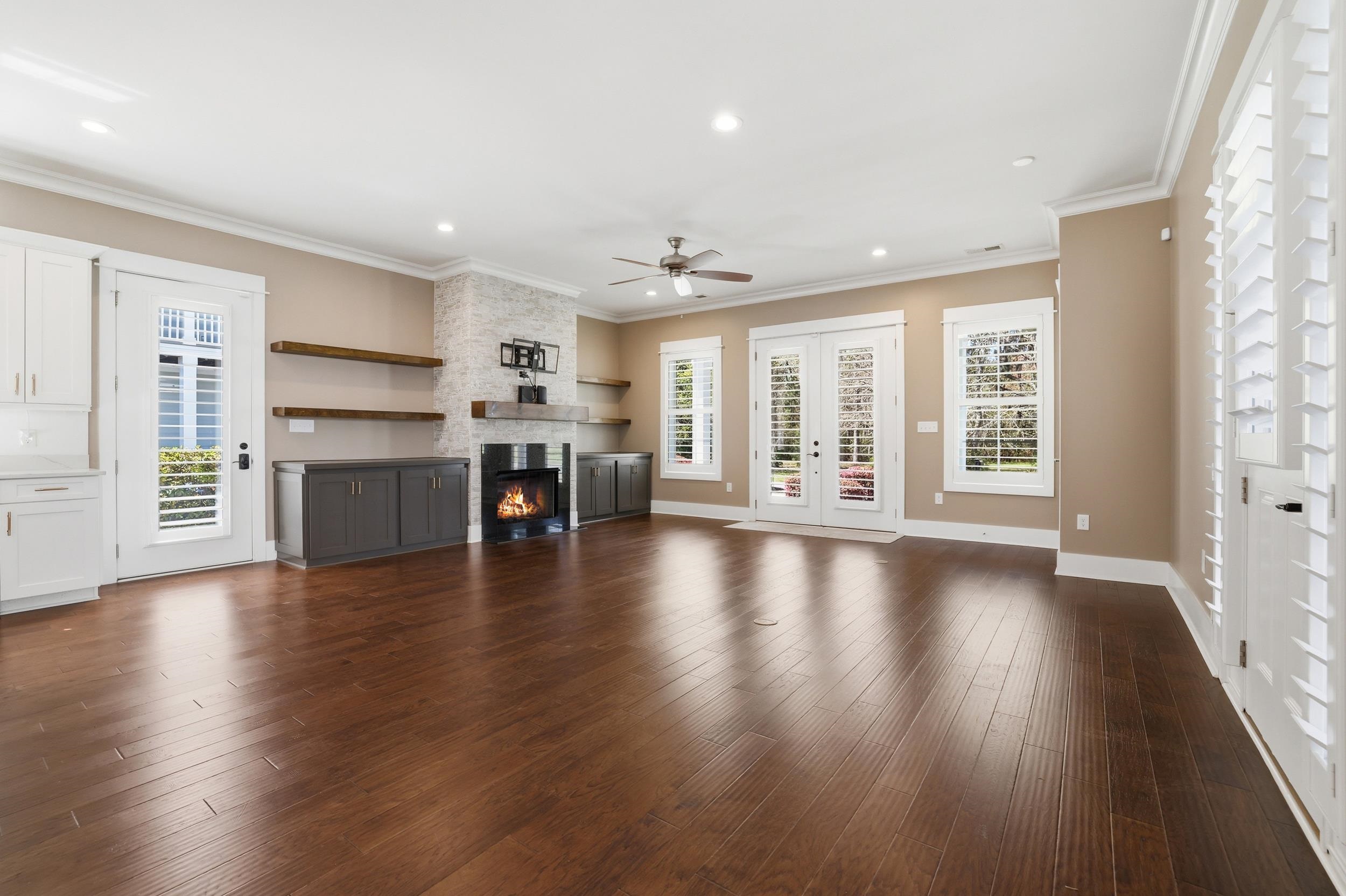 202 Spreading Oak Dr.