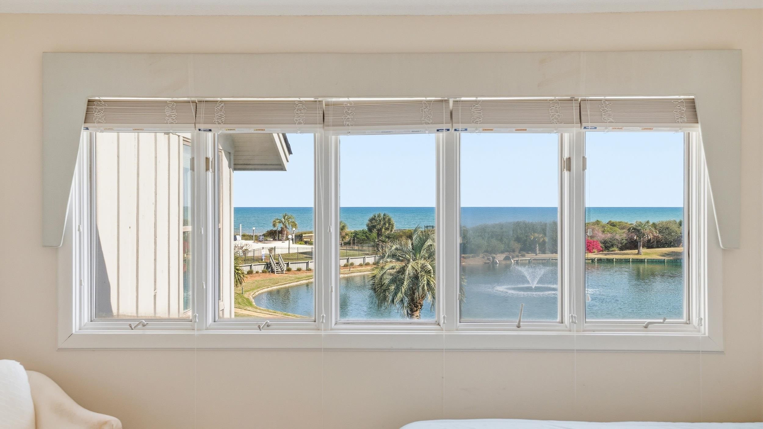 110 Breakers Reef Dr. Unit: 12