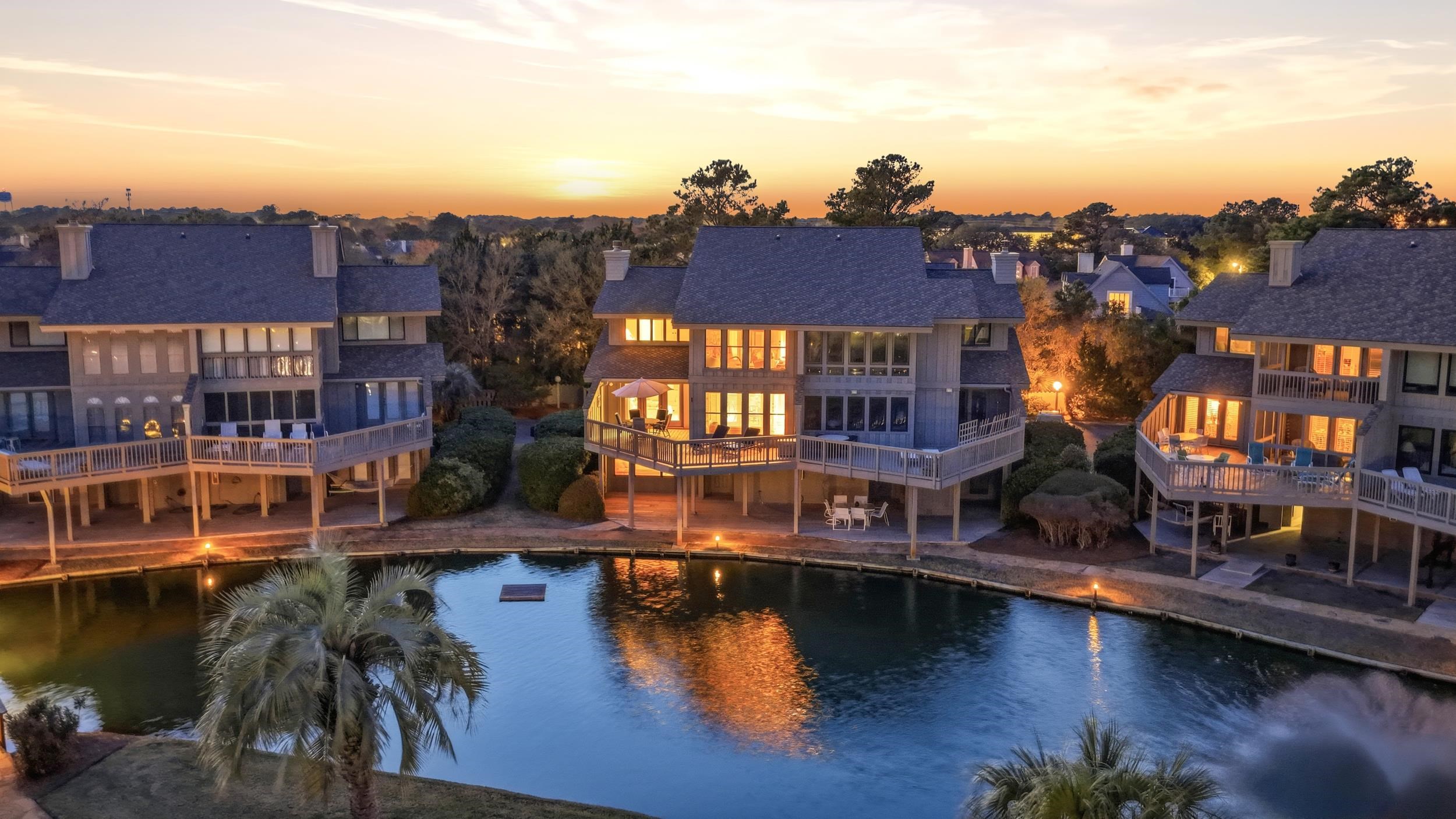 110 Breakers Reef Dr. Unit: 12