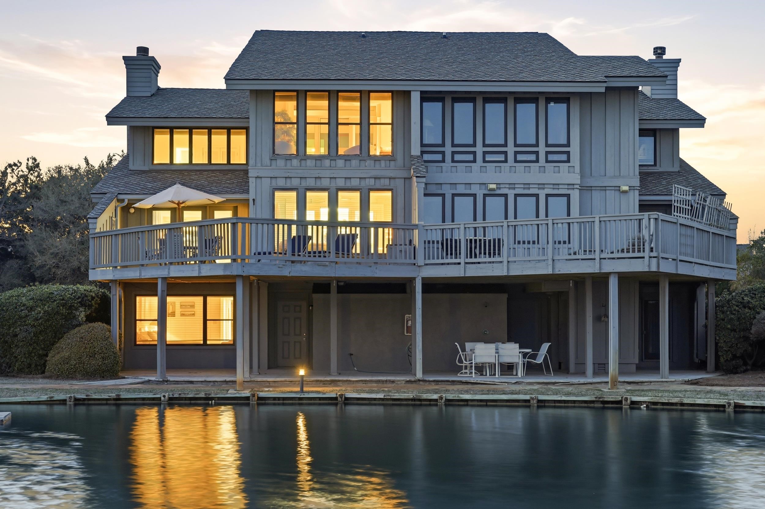 110 Breakers Reef Dr. Unit: 12