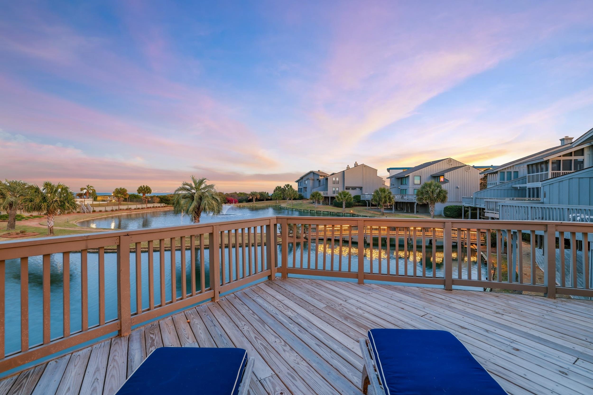 110 Breakers Reef Dr. Unit: 12